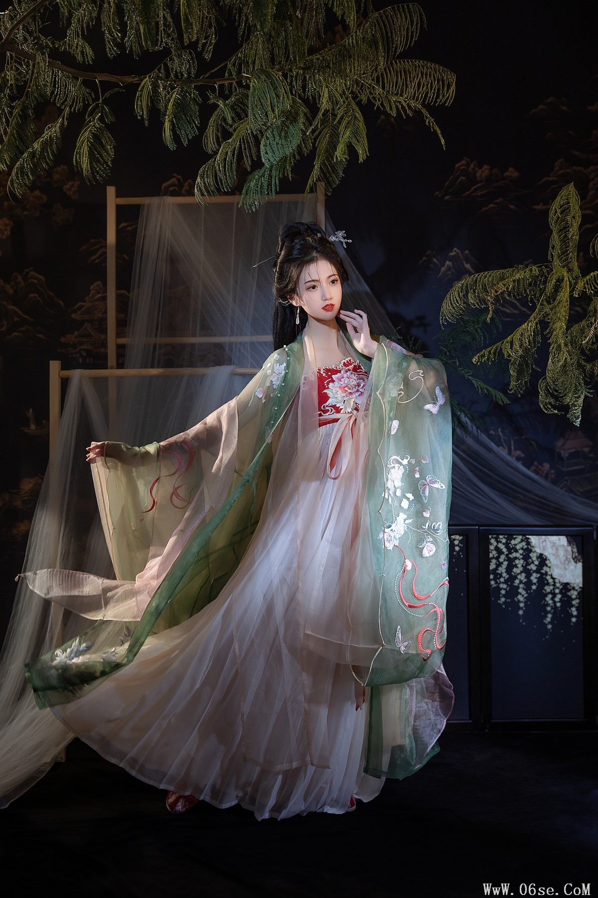 图片[12]-YiTuYu艺图语 Vol.3756 Pang Qi[32P]-六色网