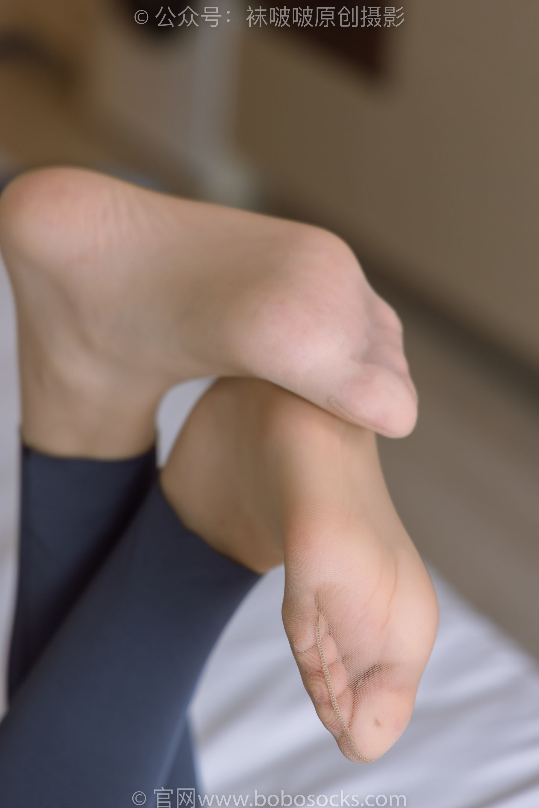 图片[4]-BoBoSocks袜啵啵 No.212 小甜豆 -运动鞋、肉丝、瑜伽裤裤里丝[140P]-六色网