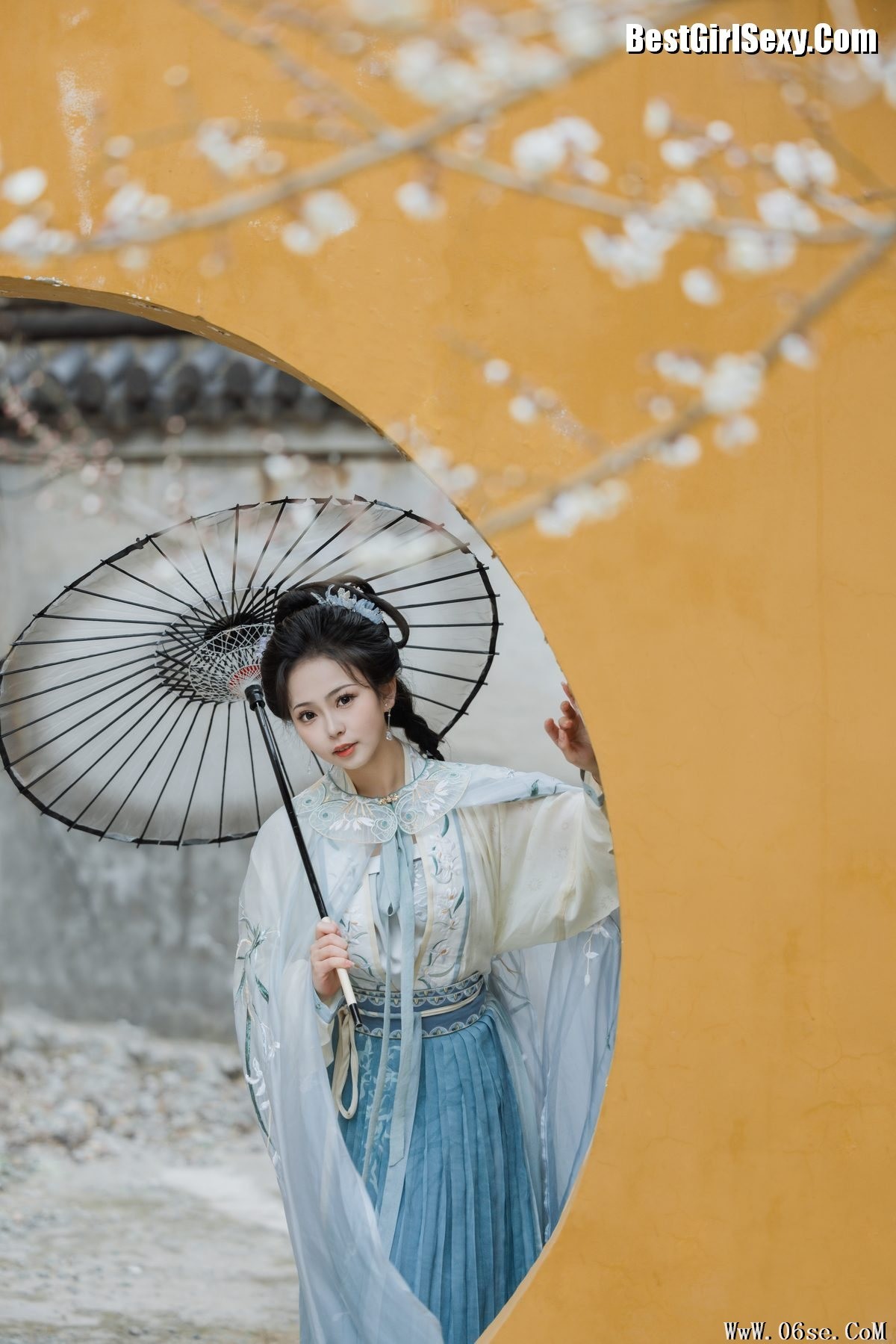 图片[19]-YiTuYu艺图语 Vol.3803 Qian Mo Hong Chen[29P]-六色网