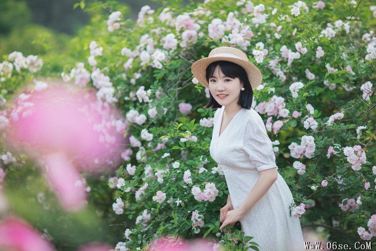 图片[23]-YiTuYu艺图语 Vol.4300 Dong Qin[31P]-六色网