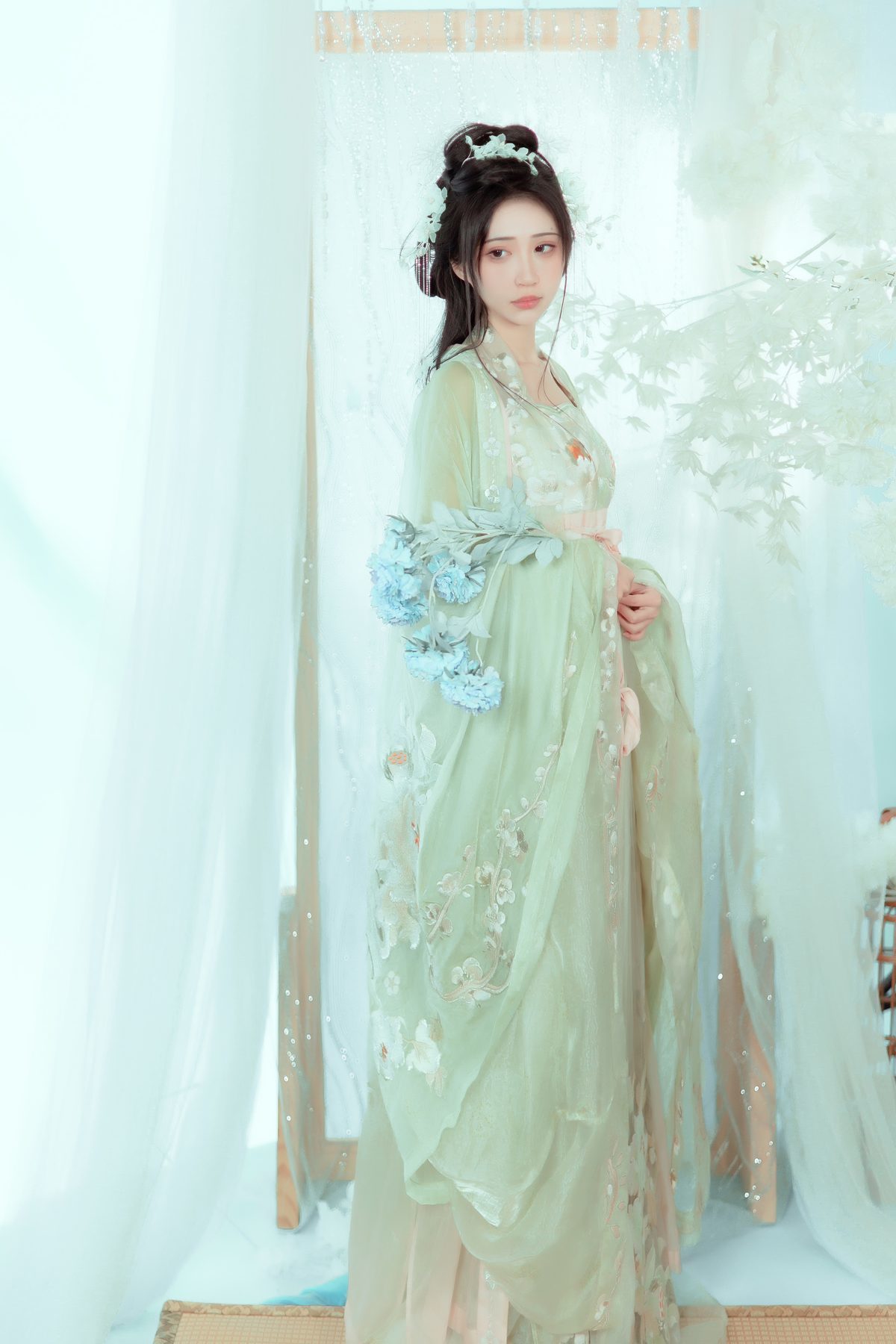图片[9]-YiTuYu艺图语 Vol.3684 Qi Luo Sheng De Xiao Su Su[28P]-六色网