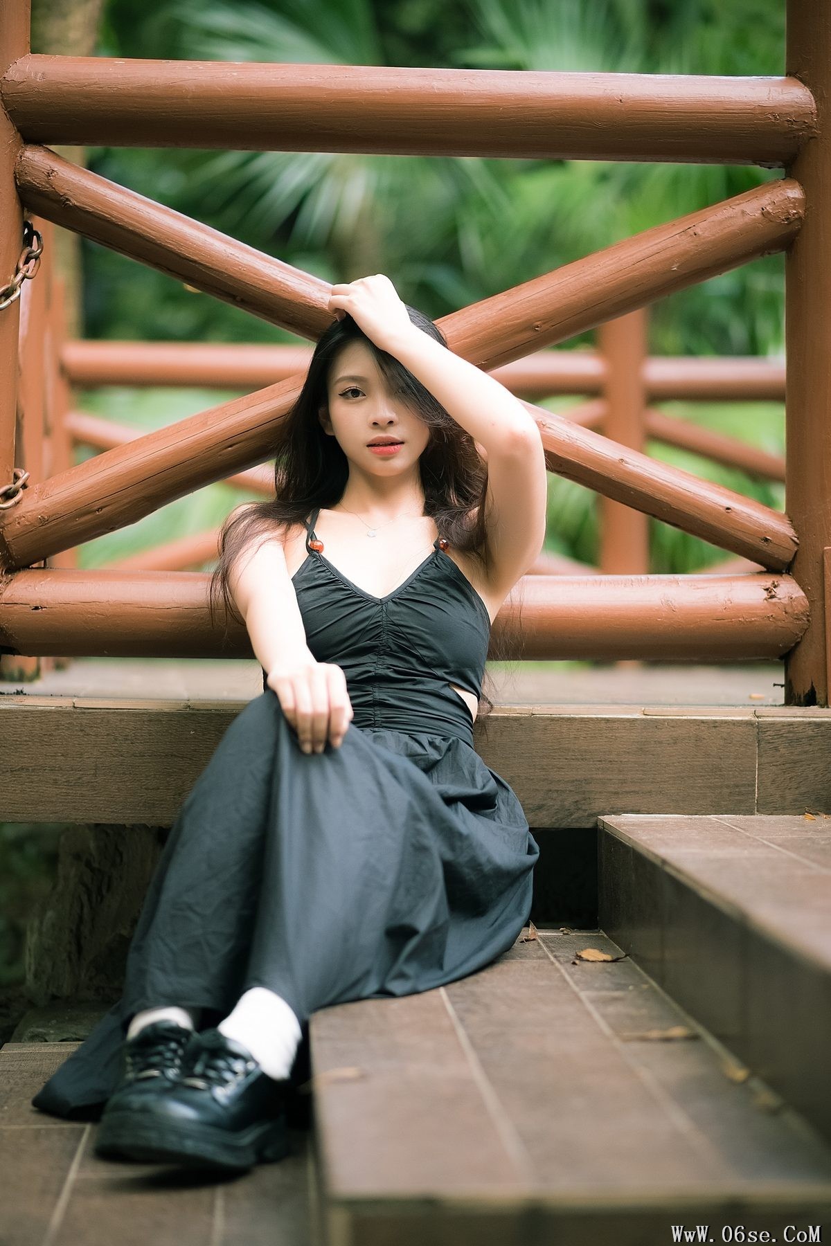 图片[13]-YiTuYu艺图语 Vol.4944 Xiao Qiu[33P]-六色网