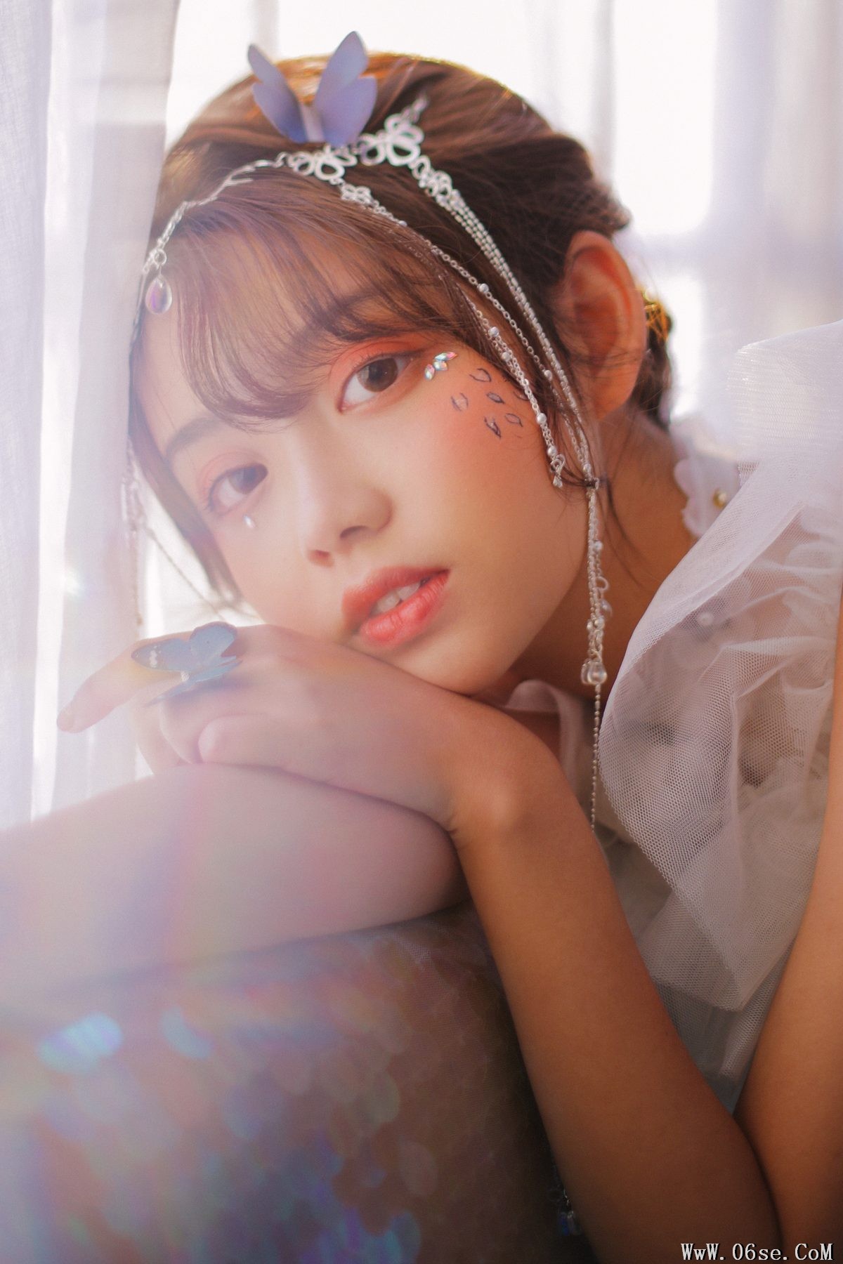 图片[25]-YiTuYu艺图语 Vol.3535 Qian Qian[44P]-六色网