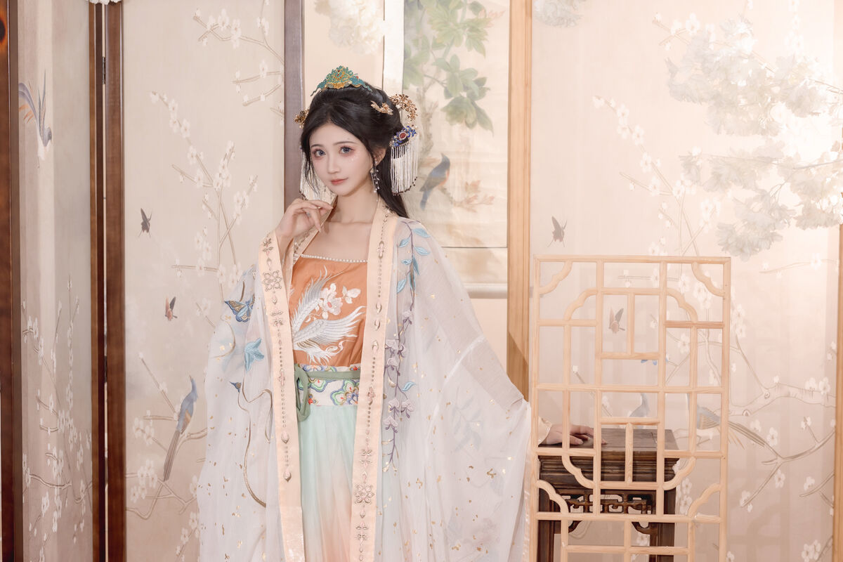 图片[4]-YiTuYu艺图语 Vol.7470 Qi Luo Sheng De Xiao Su Su[28P]-六色网