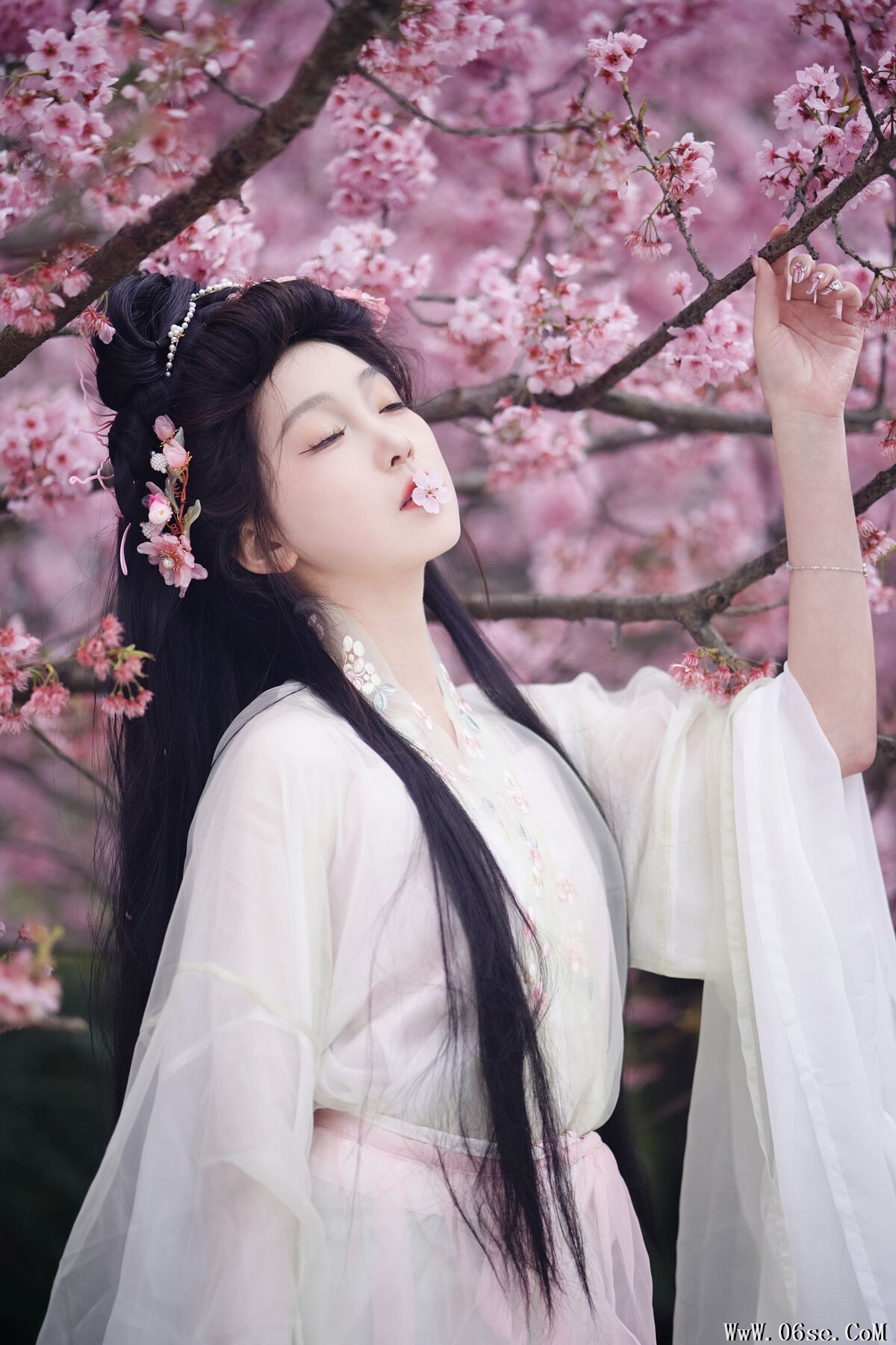 图片[8]-YiTuYu艺图语 Vol.6801 Shu Qian Yi[23P]-六色网