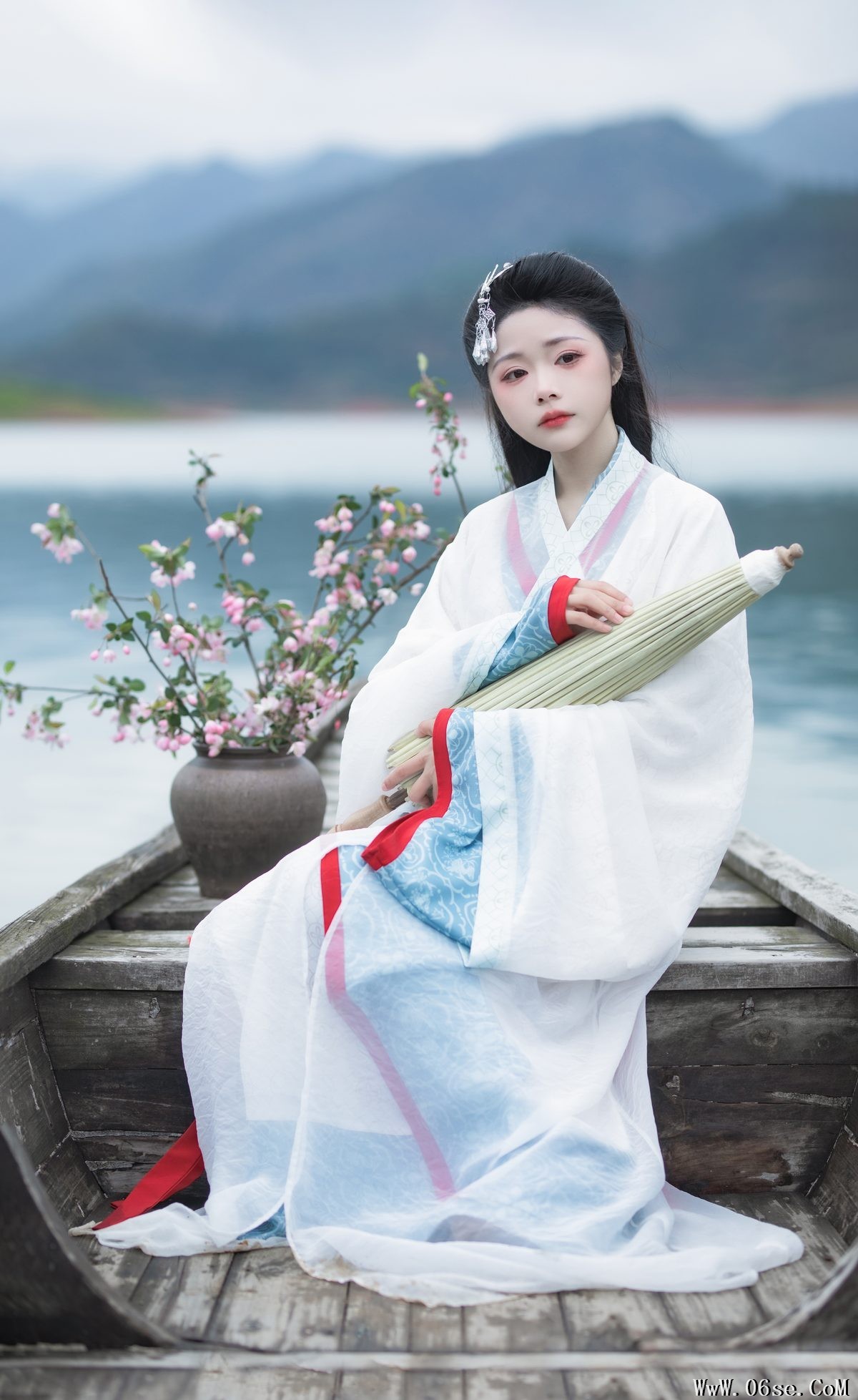 图片[19]-YiTuYu艺图语 Vol.5040 Yun Yun De Hei Yan Quan Er[24P]-六色网