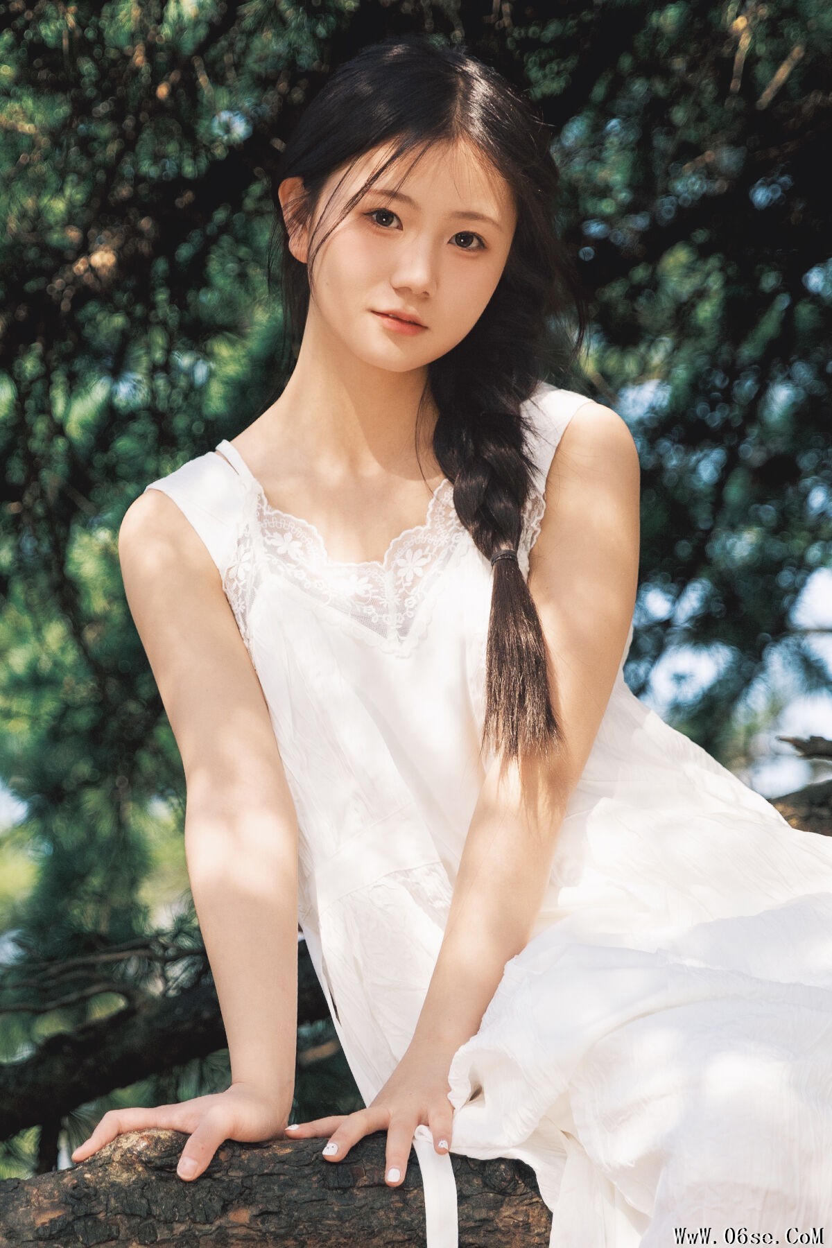 YiTuYu艺图语 Vol.6813 Rou Song Bao[23P]-六色网