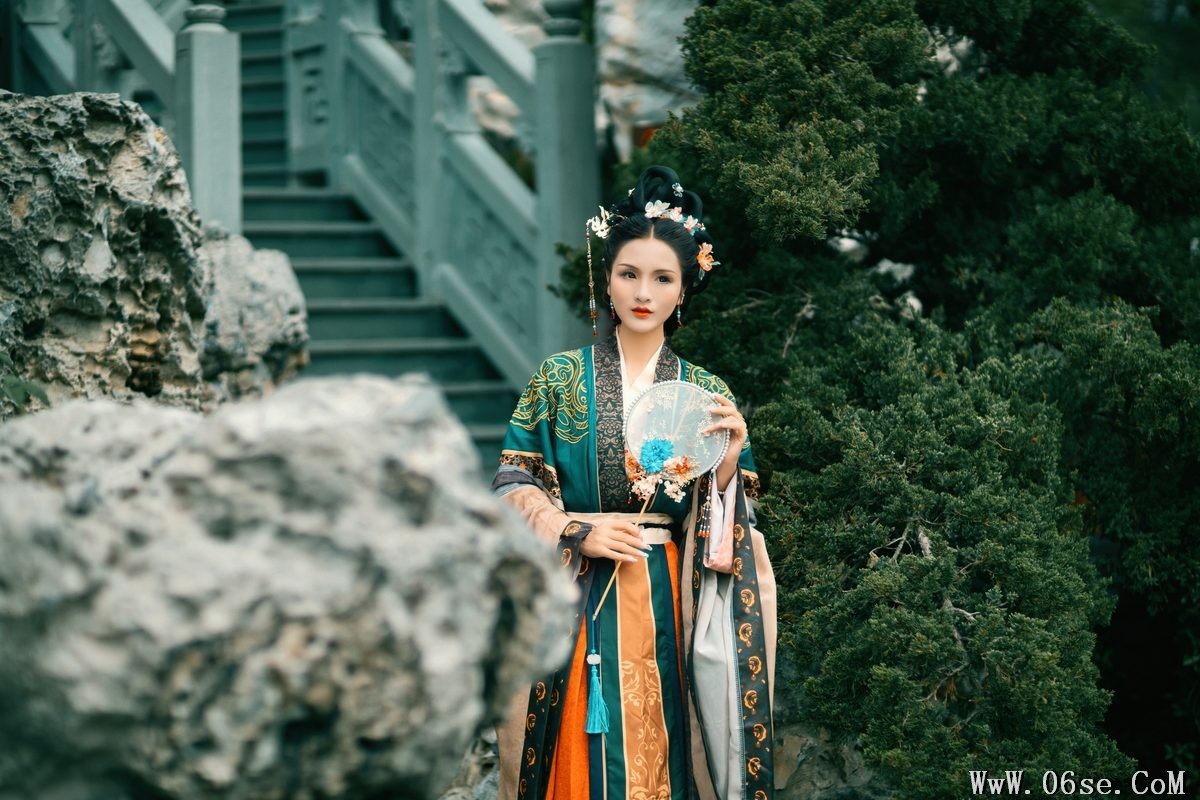 图片[4]-YiTuYu艺图语 Vol.4828 Bai Xue[45P]-六色网