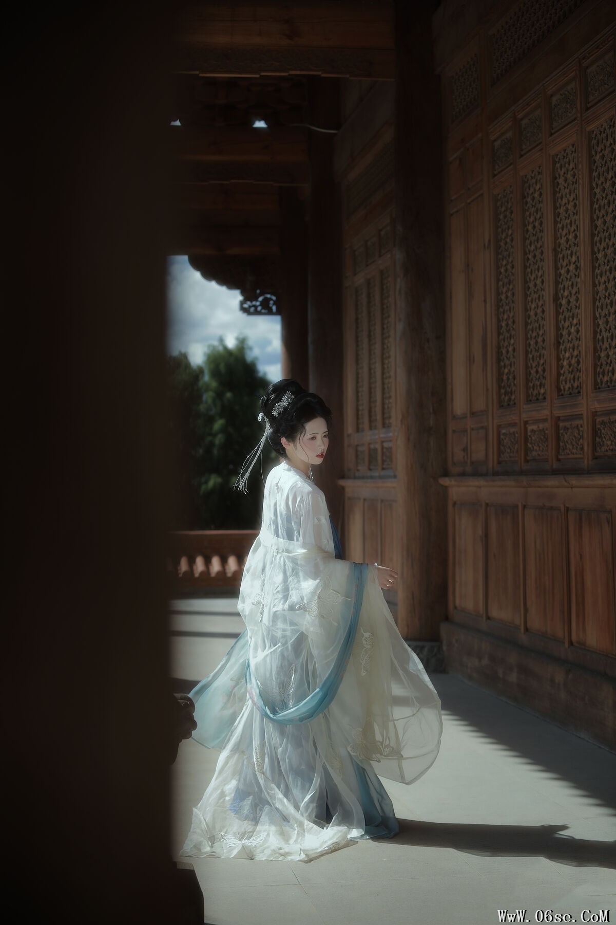 图片[16]-YiTuYu艺图语 Vol.7713 Yi Zhi Mian Mian[23P]-六色网