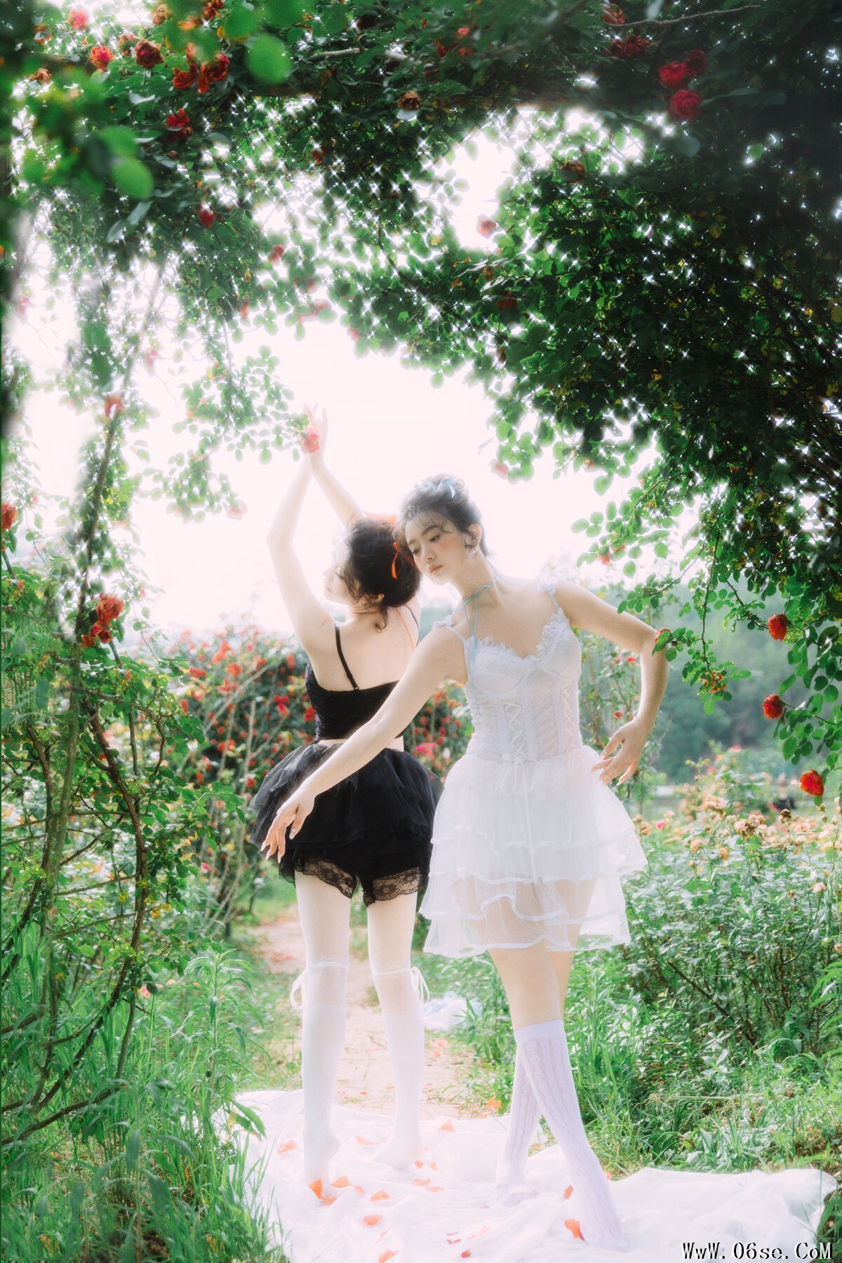 图片[24]-YiTuYu艺图语 Vol.7195 Xia Han Han[36P]-六色网