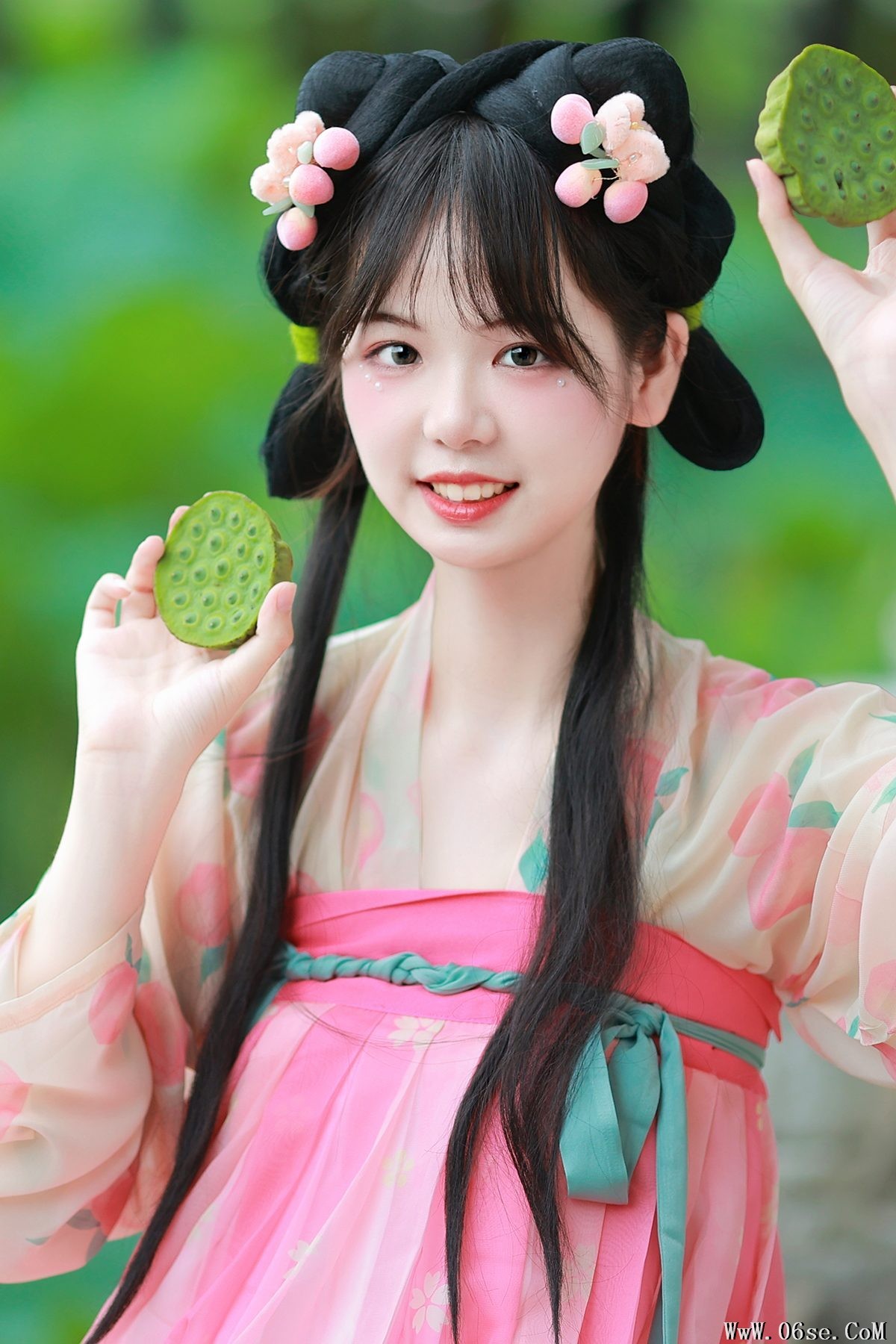 YiTuYu艺图语 Vol.5699 Mu Yan Se Cc[26P]-六色网