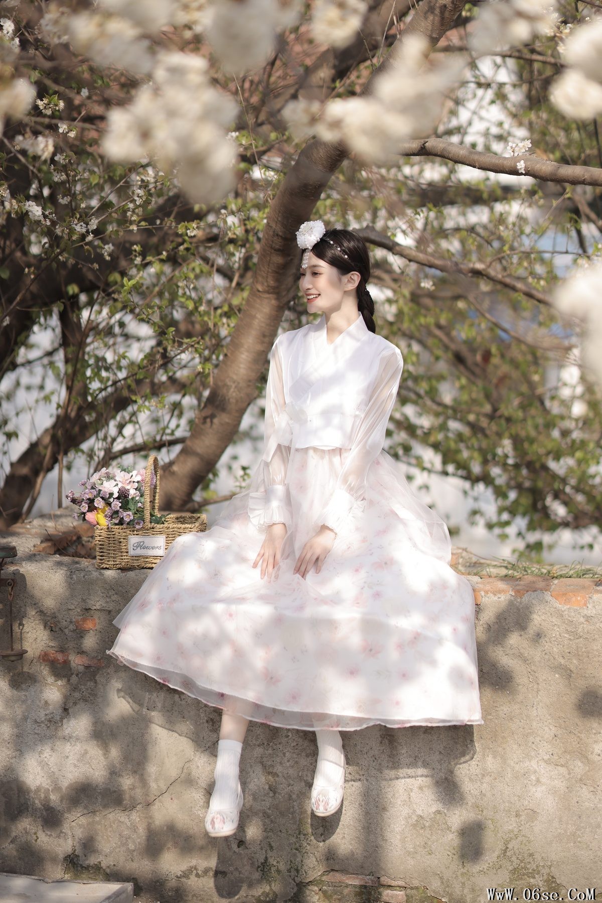 图片[25]-YiTuYu艺图语 Vol.3876 Xiao Duo Duo Yao Bao Fu[47P]-六色网