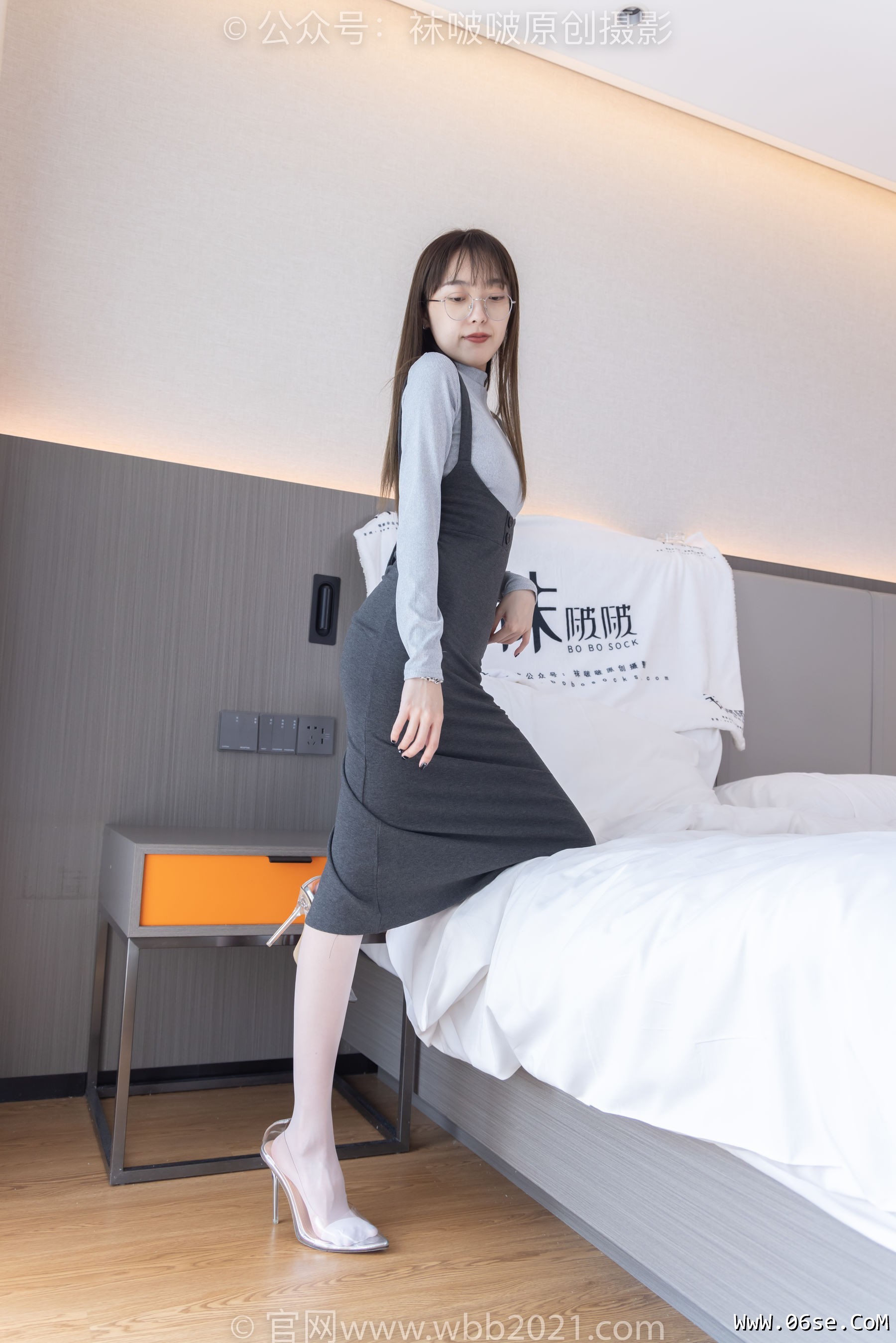图片[19]-BoBoSocks袜啵啵 No.309 稚予 -两双高跟鞋、灰丝、白丝、裸足、踩奶油蛋糕剧情[180P]-六色网