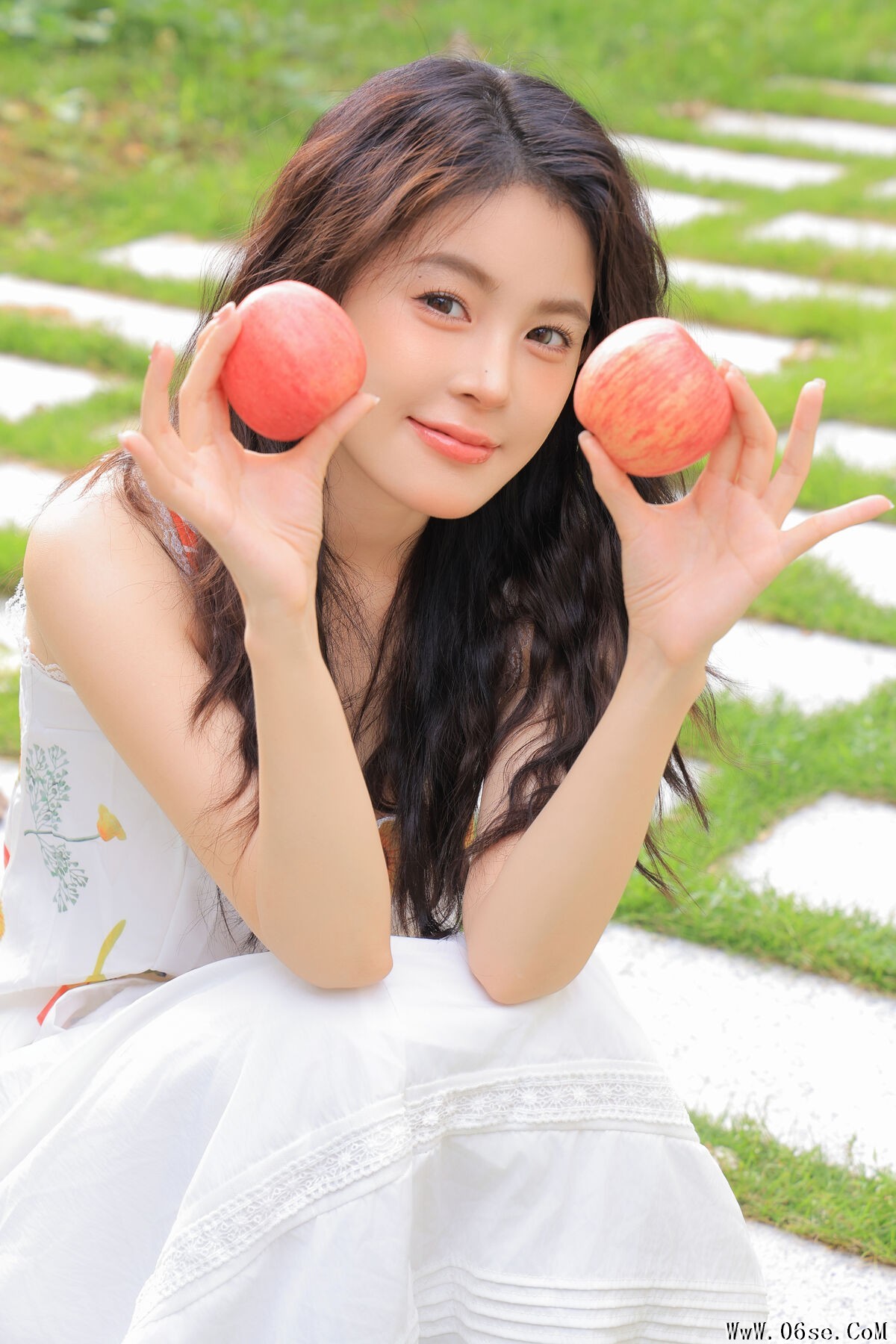 图片[5]-YiTuYu艺图语 Vol.7582 Luo Xin Xin[27P]-六色网