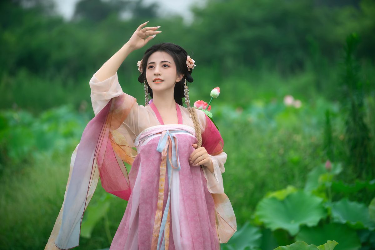 图片[46]-YiTuYu艺图语 Vol.5102 Wan Wan[53P]-六色网