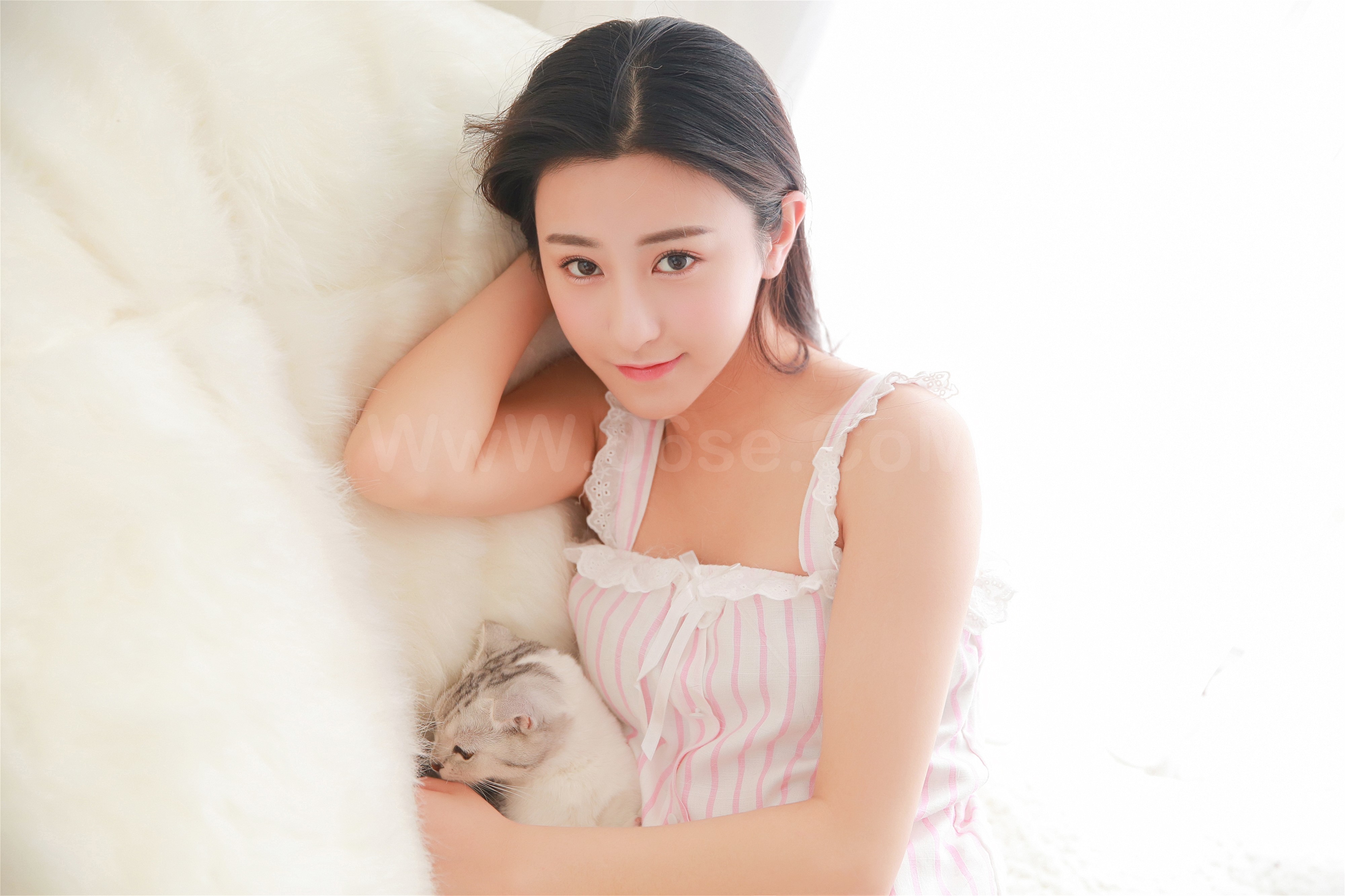 图片[5]-雅拉伊 – 《她的猫》[31P]-六色网