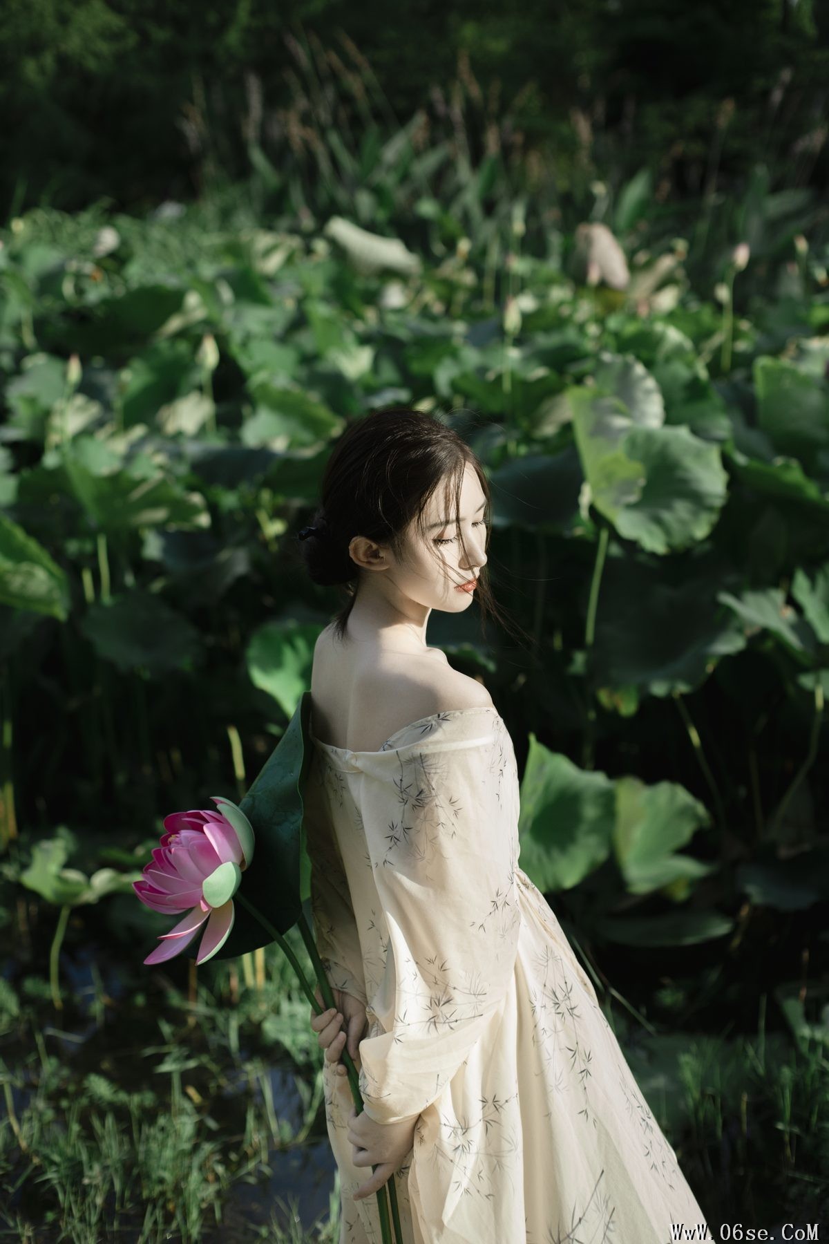 图片[25]-YiTuYu艺图语 Vol.4976 Ke Ke Duo Ni[29P]-六色网