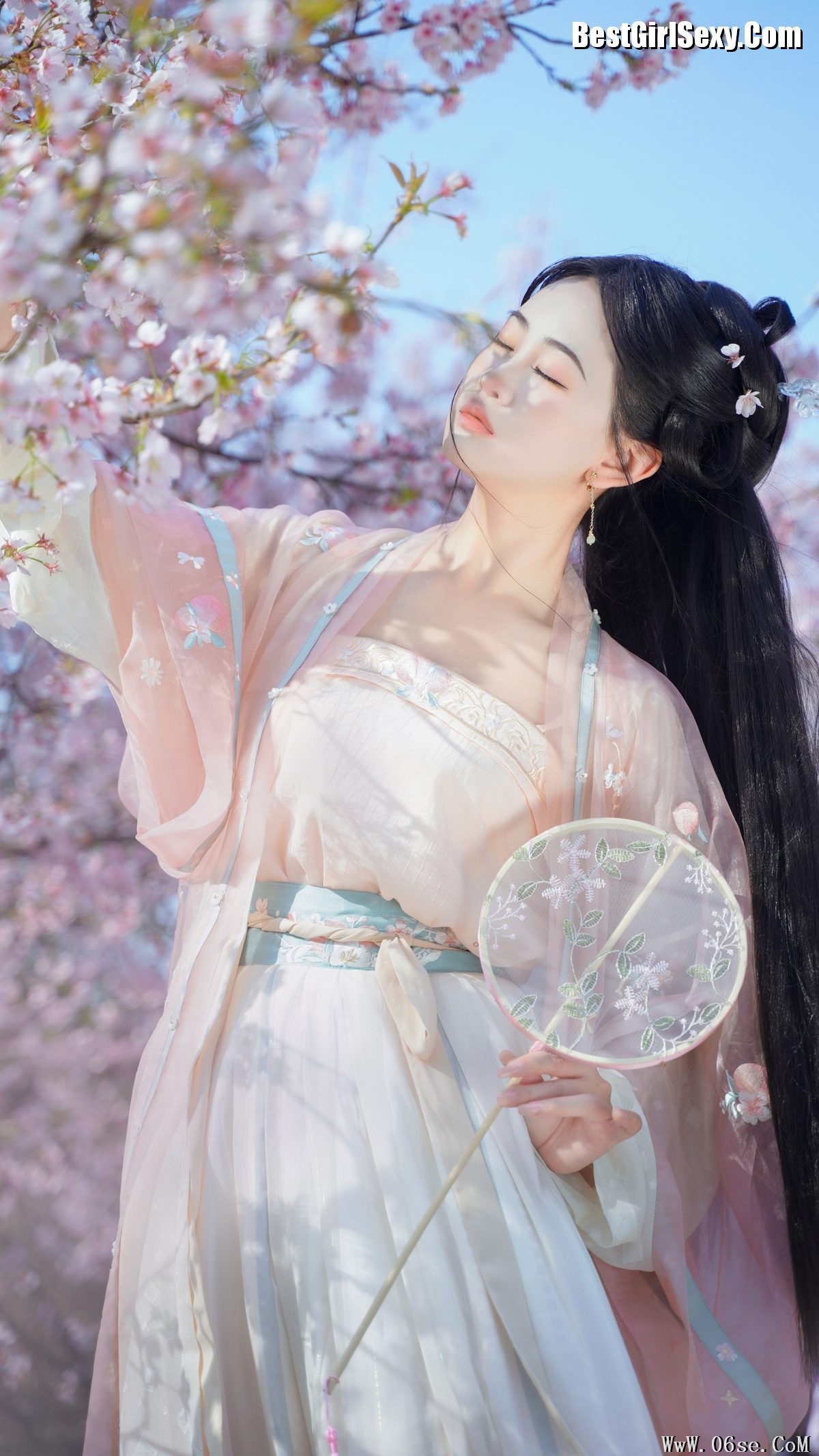 图片[15]-YiTuYu艺图语 Vol.3828 Jiao Yi Zhi Sui Sui[24P]-六色网