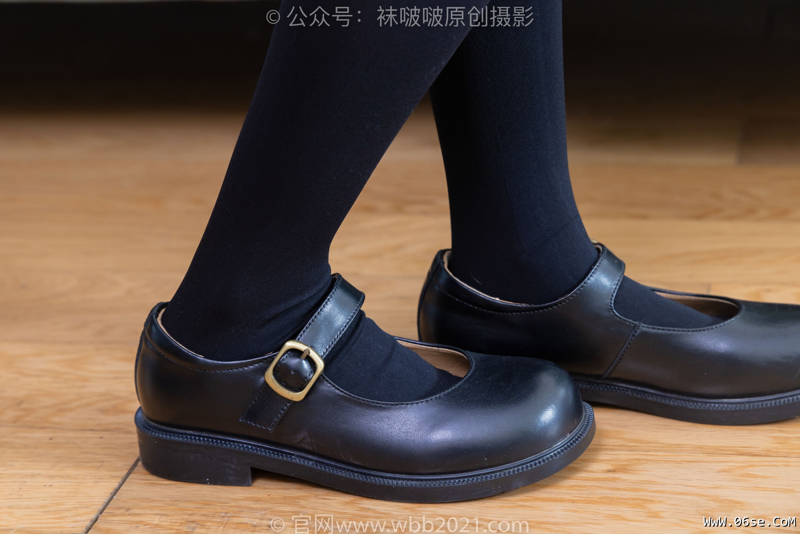 图片[15]-BoBoSocks袜啵啵 No.362 甜甜圈 -两双皮鞋、厚肉丝、厚黑丝、ol制服[230P]-六色网