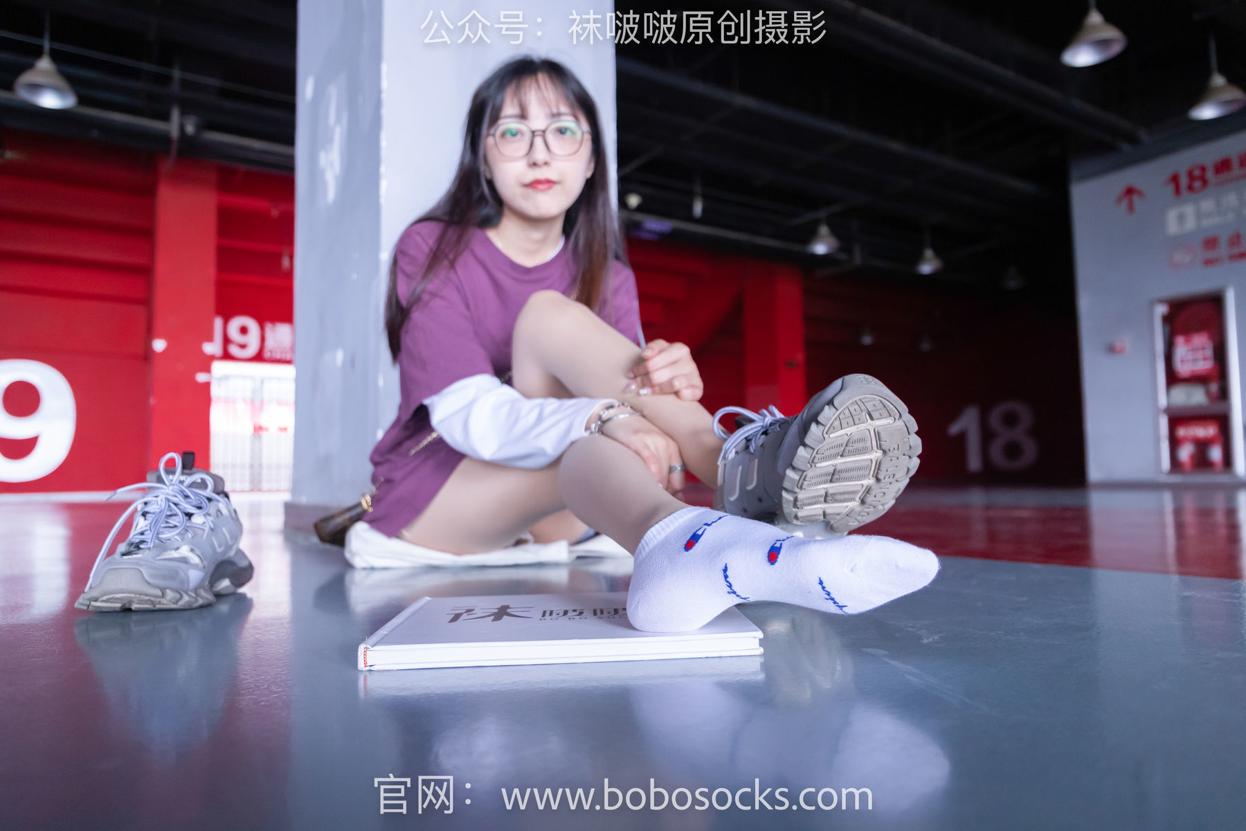 图片[53]-BoBoSocks袜啵啵 积分限定作品010 稚予-巴黎世家运动鞋、白棉袜、肉丝[144P]-六色网