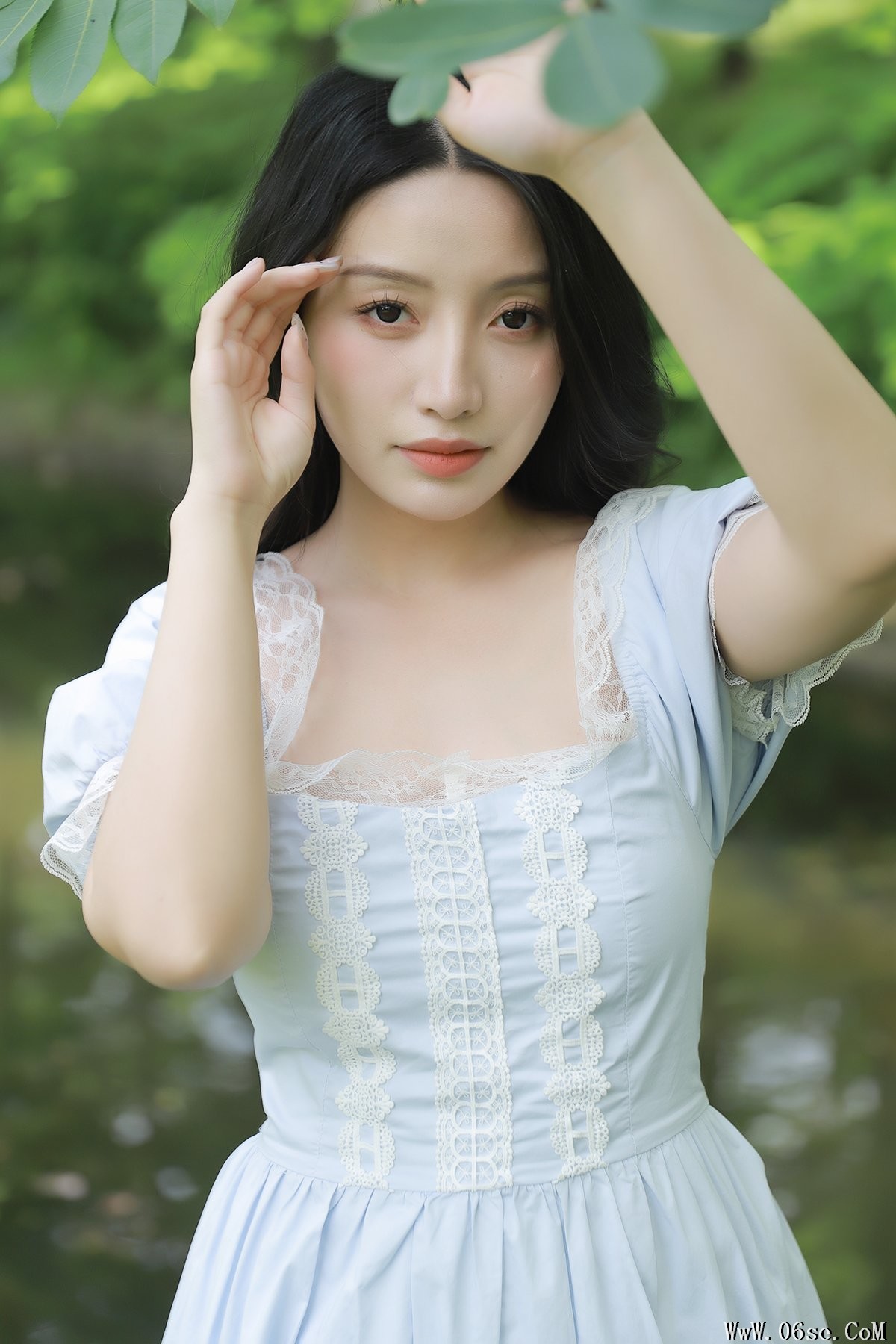 YiTuYu艺图语 Vol.6972 Jing Zi Jinns[32P]-六色网