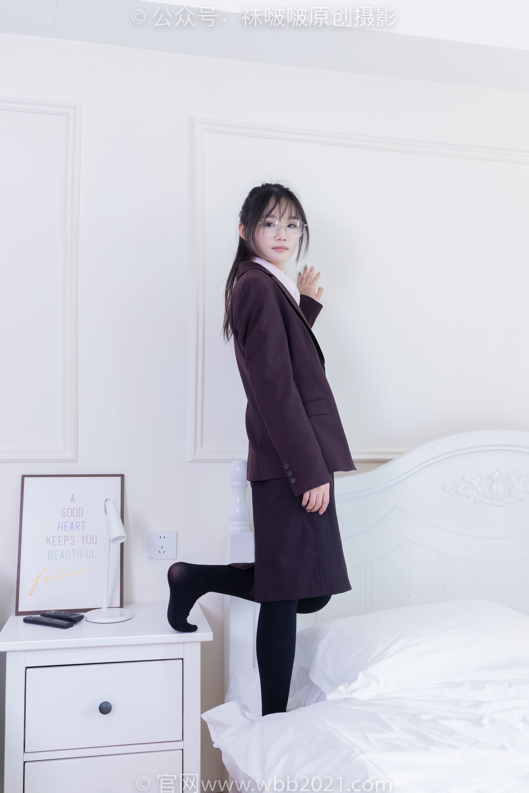 图片[116]-BoBoSocks袜啵啵 No.362 甜甜圈 -两双皮鞋、厚肉丝、厚黑丝、ol制服[230P]-六色网