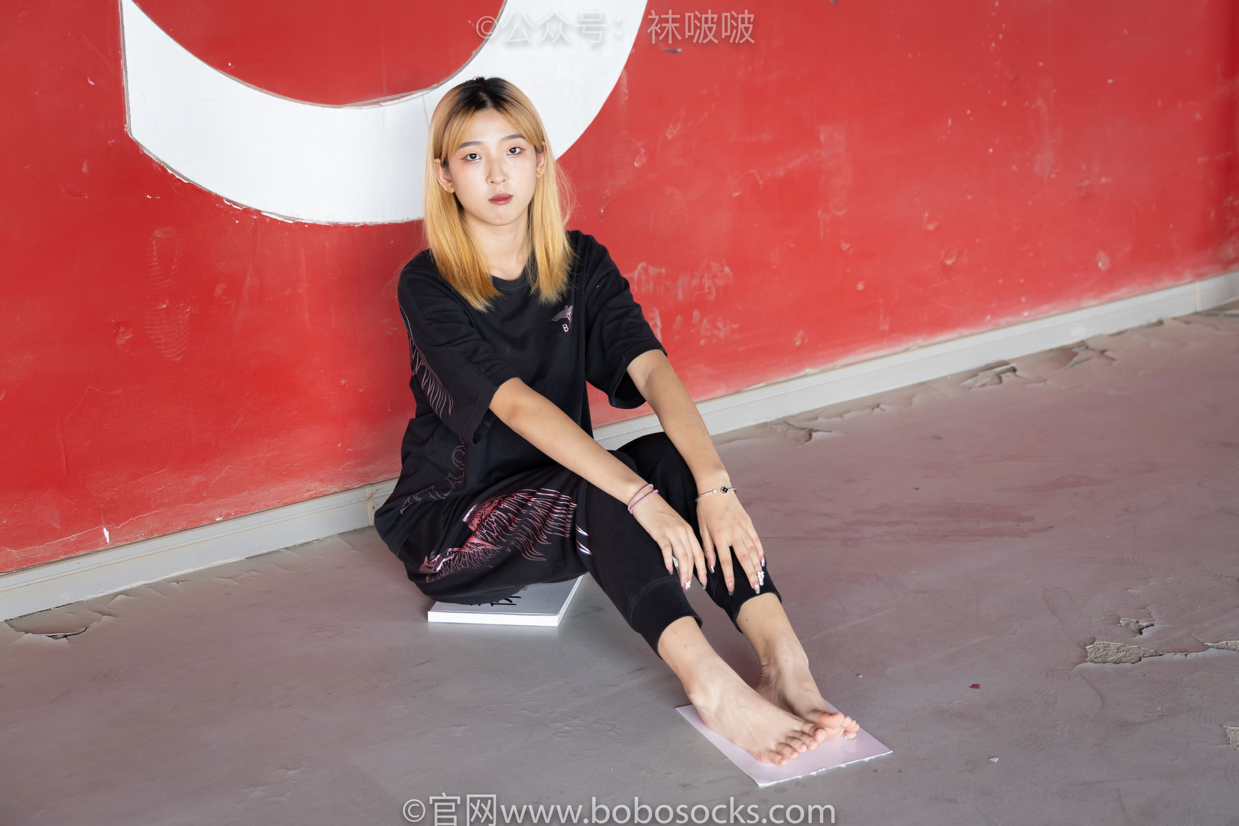 图片[123]-BoBoSocks袜啵啵 No.018 木木-运动鞋、白棉袜、裸足[136P]-六色网