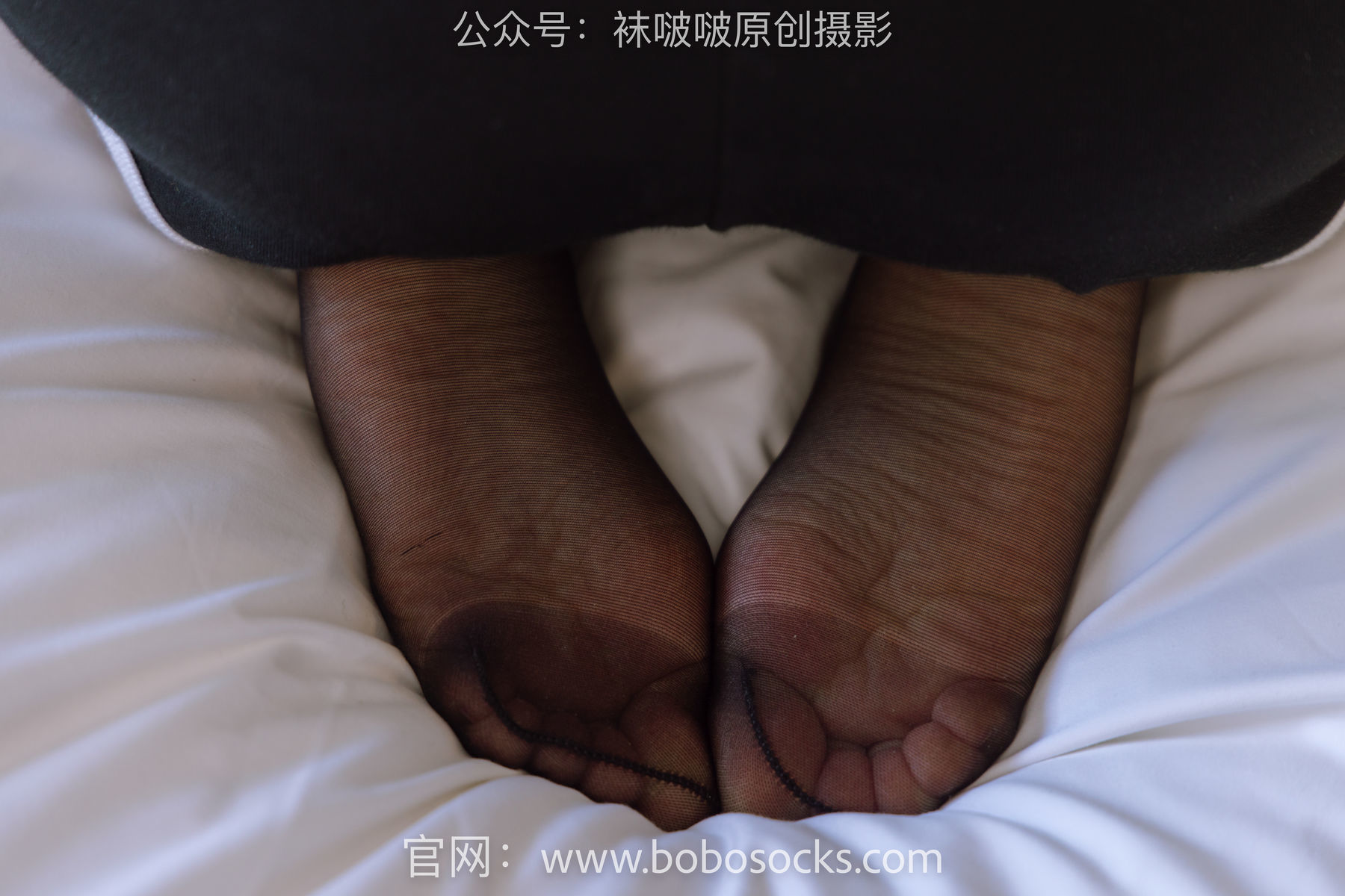 图片[144]-BoBoSocks袜啵啵 No.144 小安-板鞋、黑丝、部分戴面纱[168P]-六色网