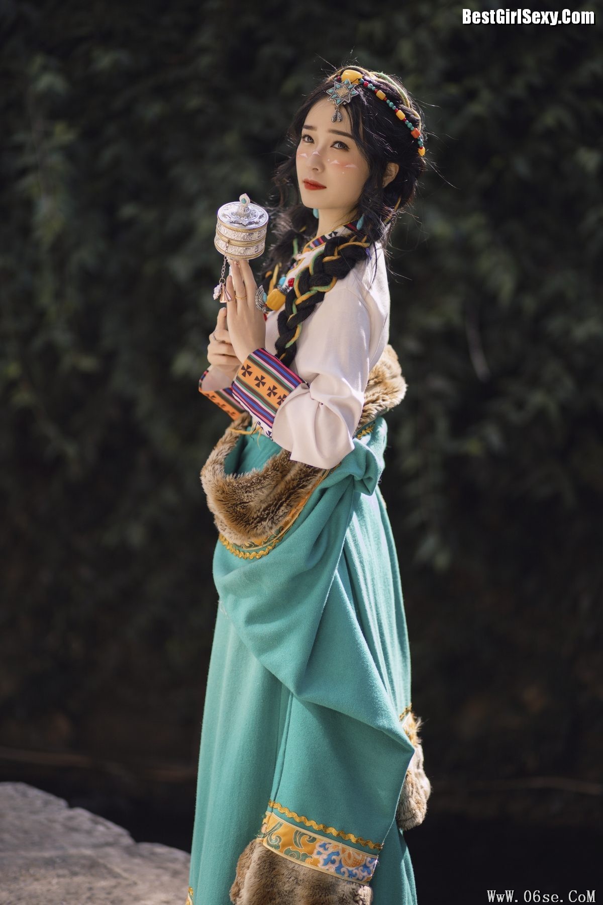 图片[4]-YiTuYu艺图语 Vol.3959 Feng Huan[21P]-六色网