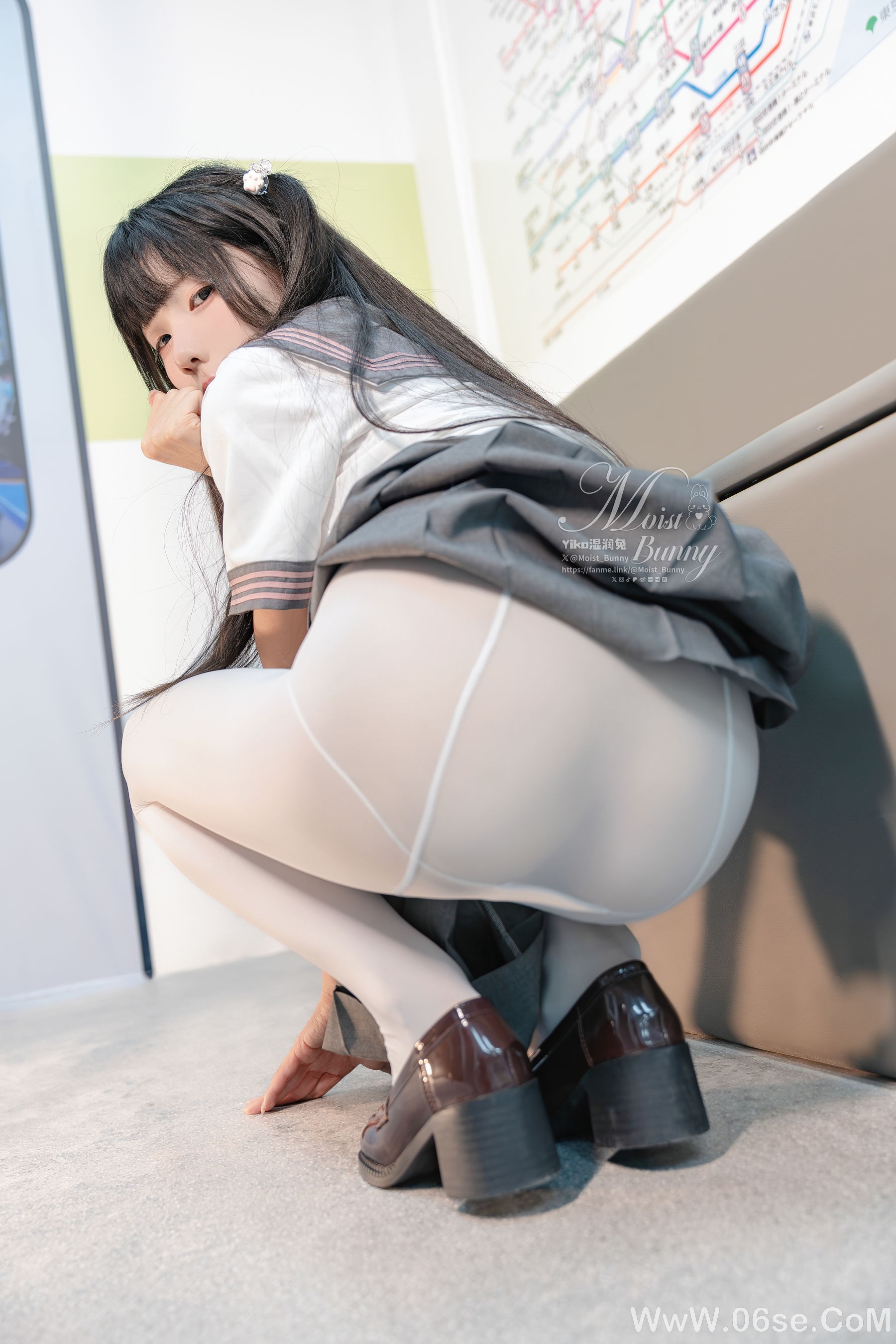 图片[34]-咬一口兔娘 – 地铁萌妹[88P]-六色网