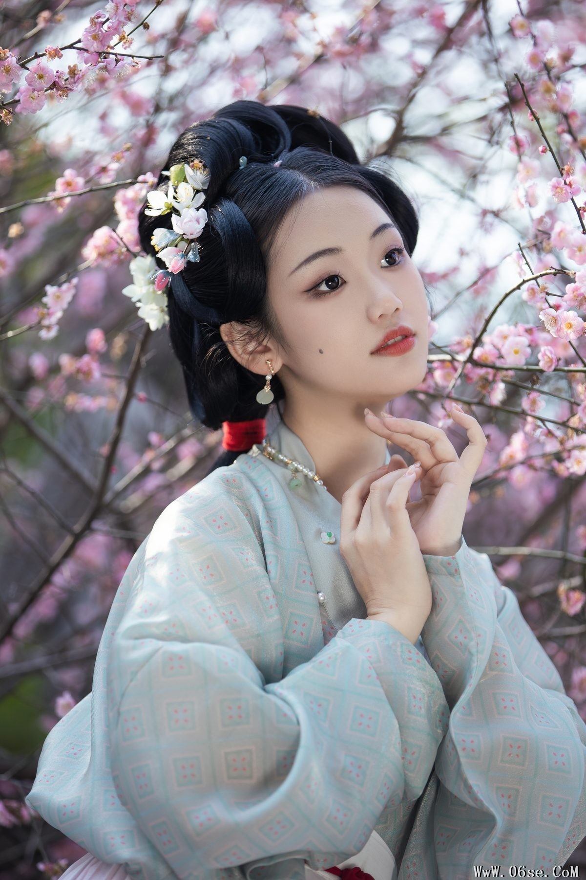 图片[26]-YiTuYu艺图语 Vol.3792 Wan Jiang Ting[33P]-六色网