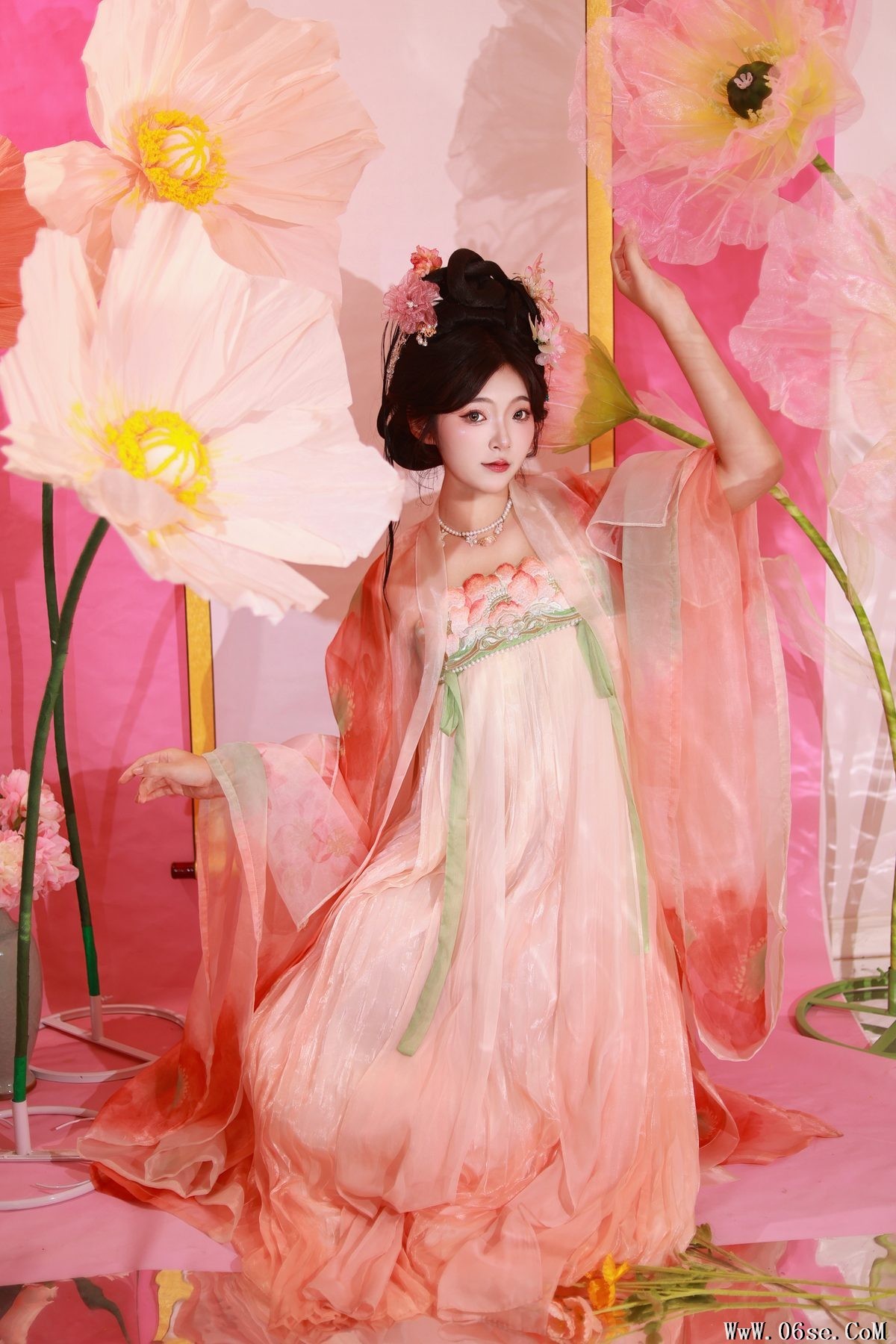 图片[3]-YiTuYu艺图语 Vol.5547 KaiLin Jiang[35P]-六色网