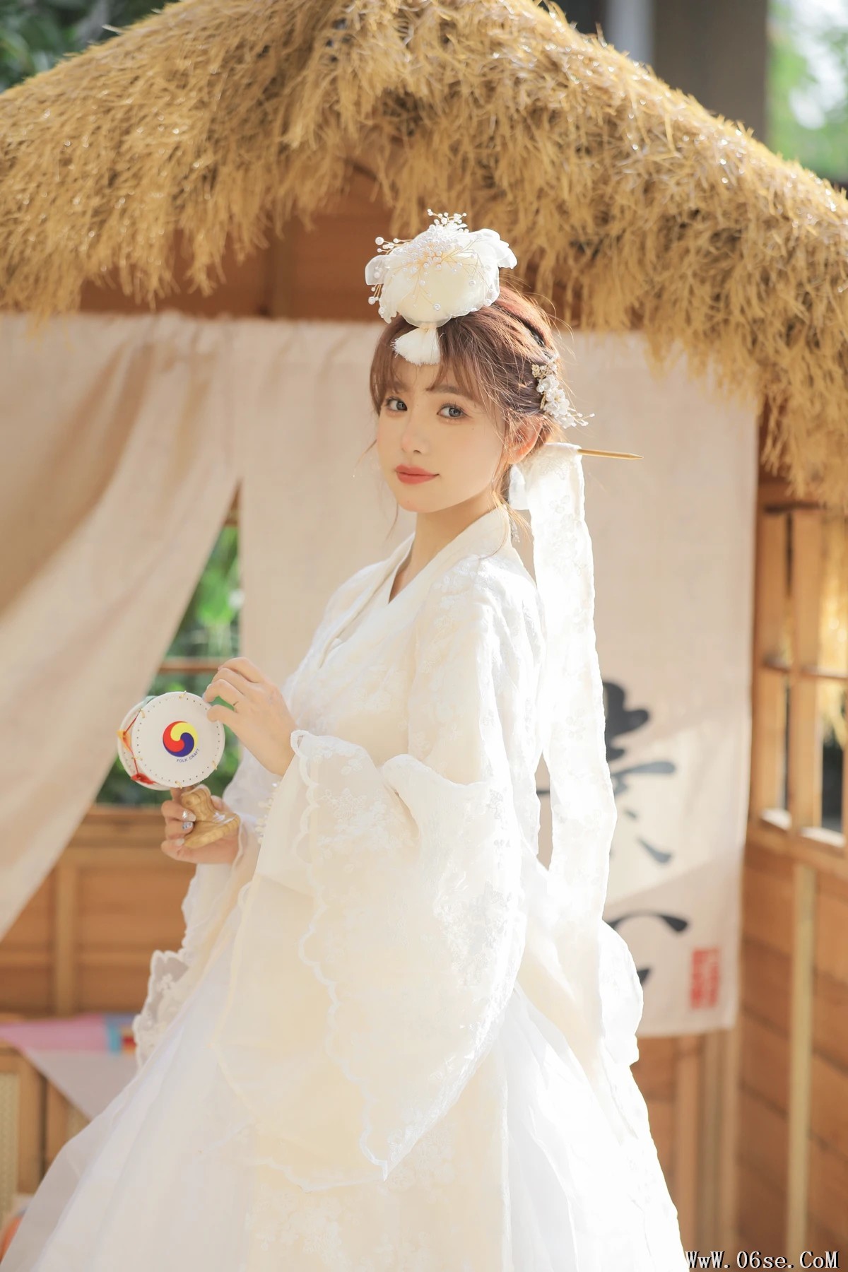 图片[20]-[艺图语]2023.01.11 Vol.2892 延吉服写真 [23P]-六色网