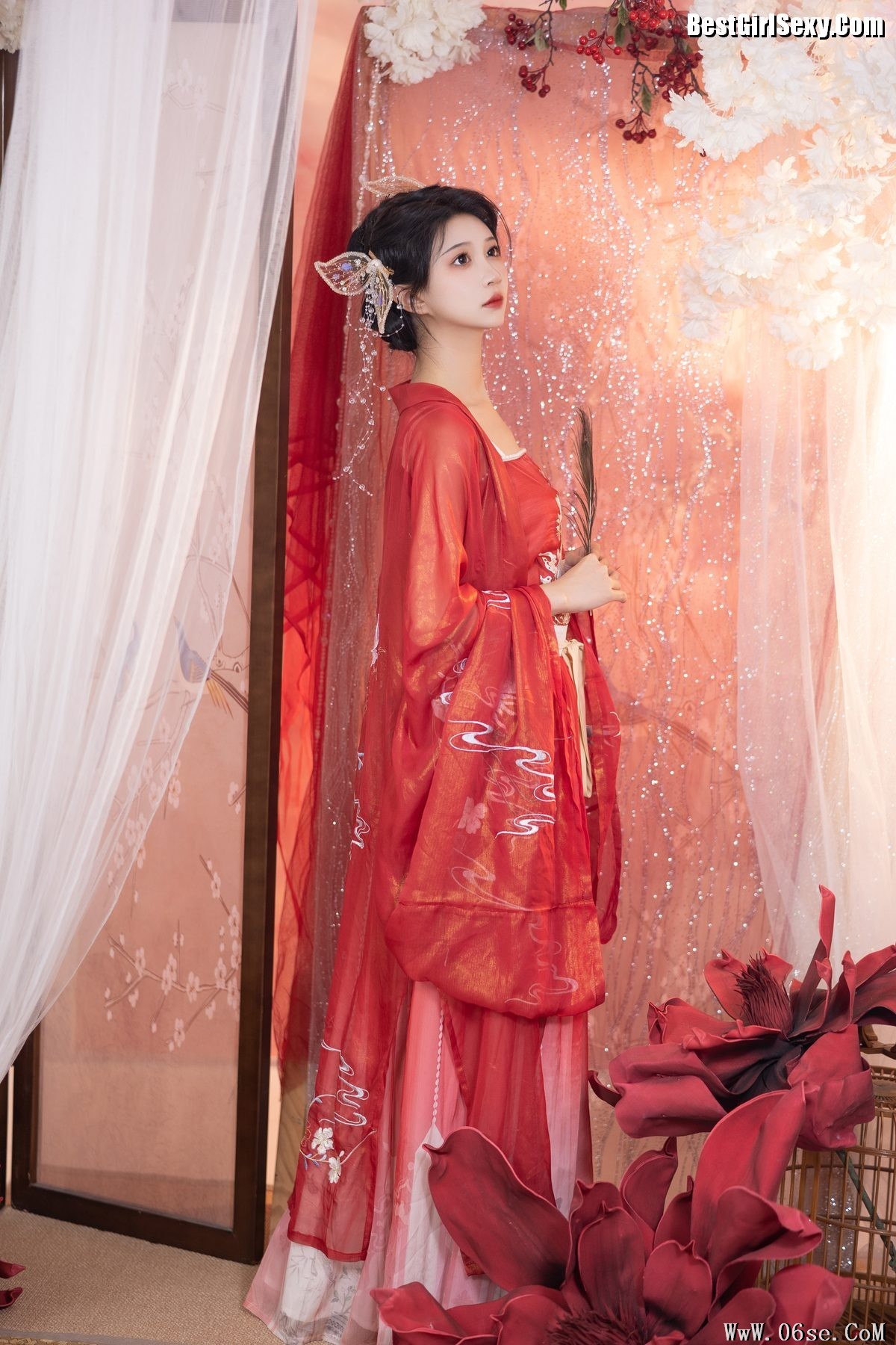 图片[18]-YiTuYu艺图语 Vol.4129 Qi Luo Sheng De Xiao Su Su[25P]-六色网