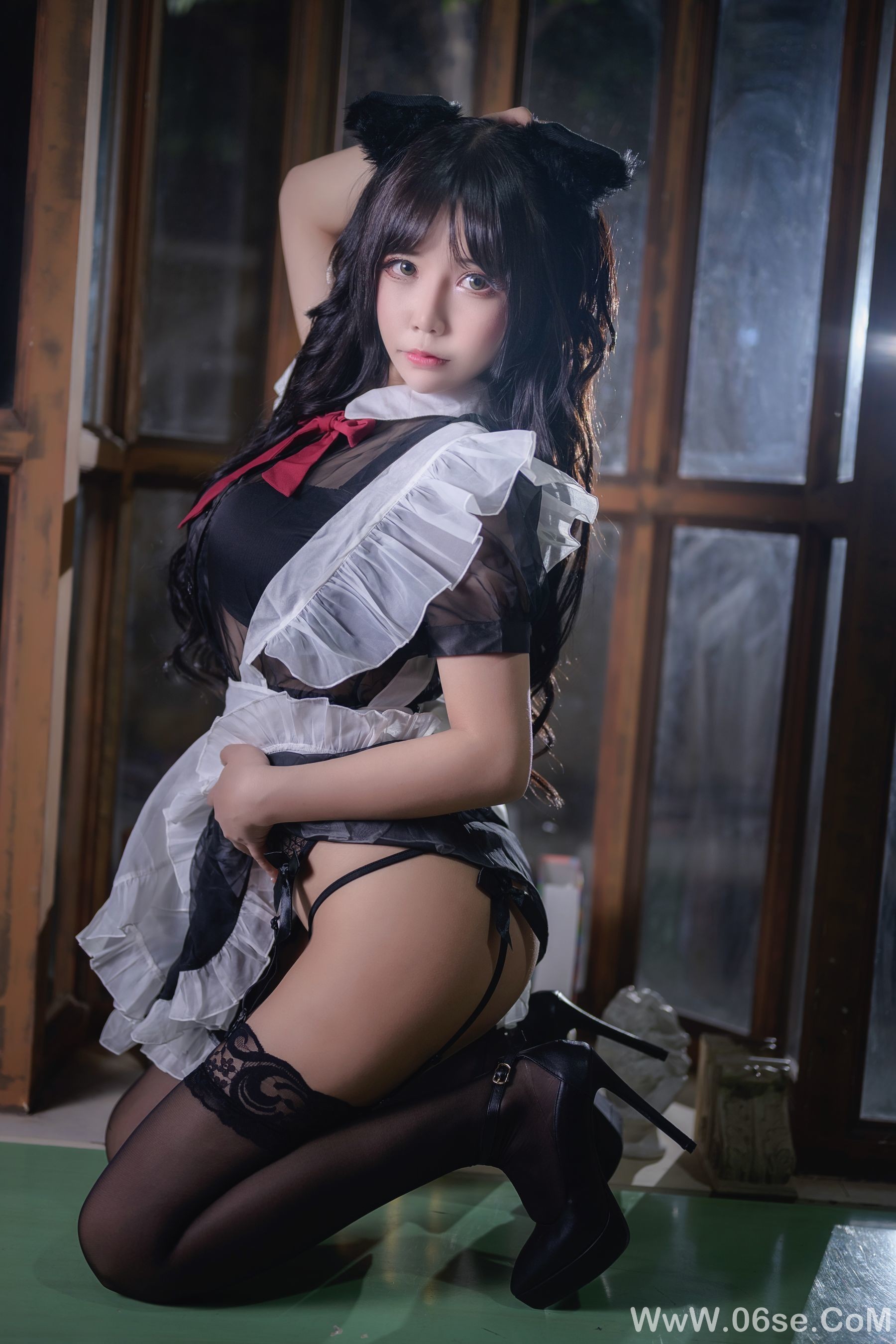 图片[24]-二次元妹子抱走莫子aa 黑丝猫咪小女仆[44P]-六色网