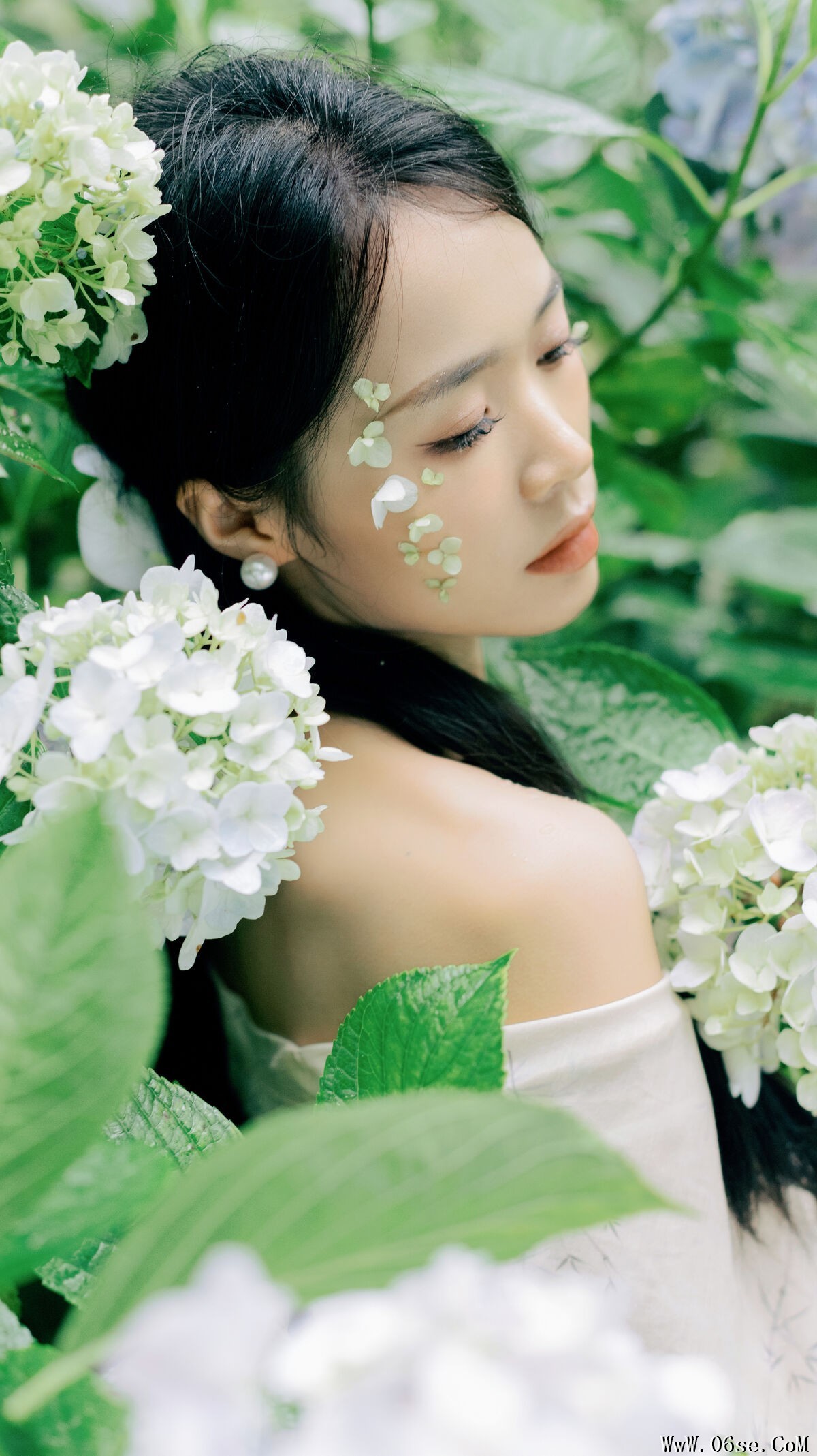 图片[4]-YiTuYu艺图语 Vol.7354 Yi[27P]-六色网