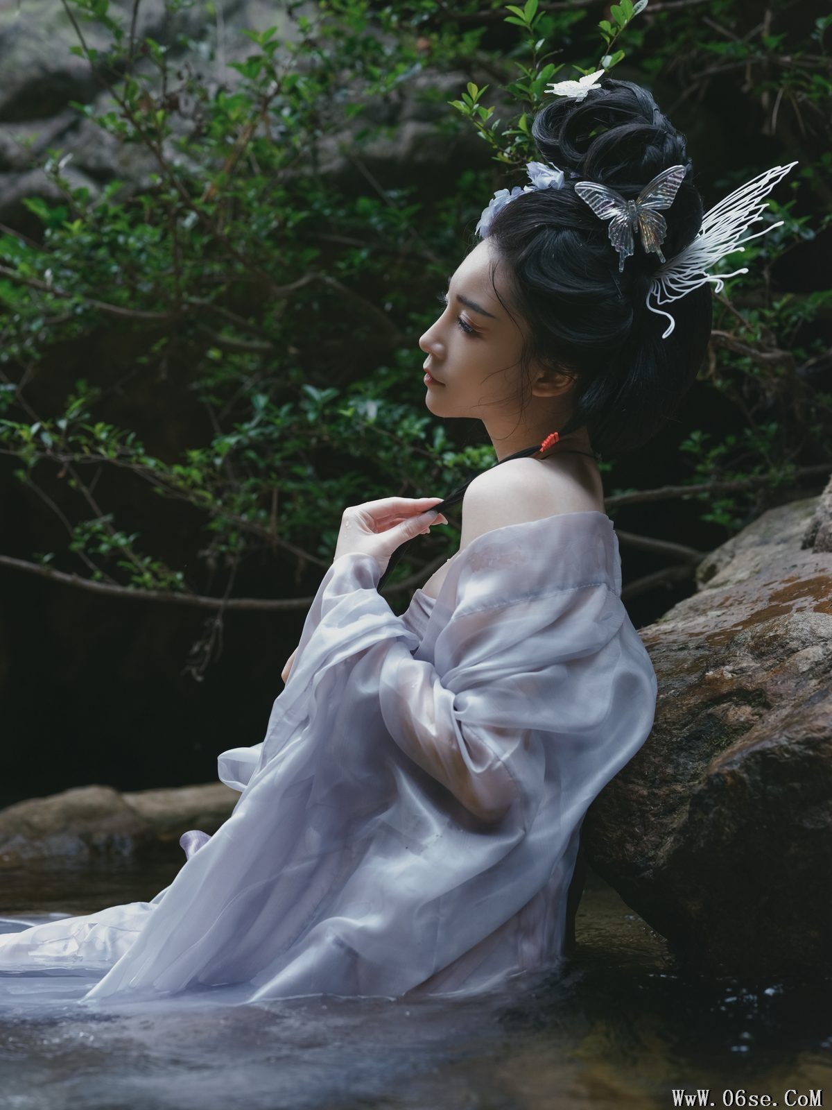 图片[20]-YiTuYu艺图语 Vol.5048 Lin Lang[33P]-六色网