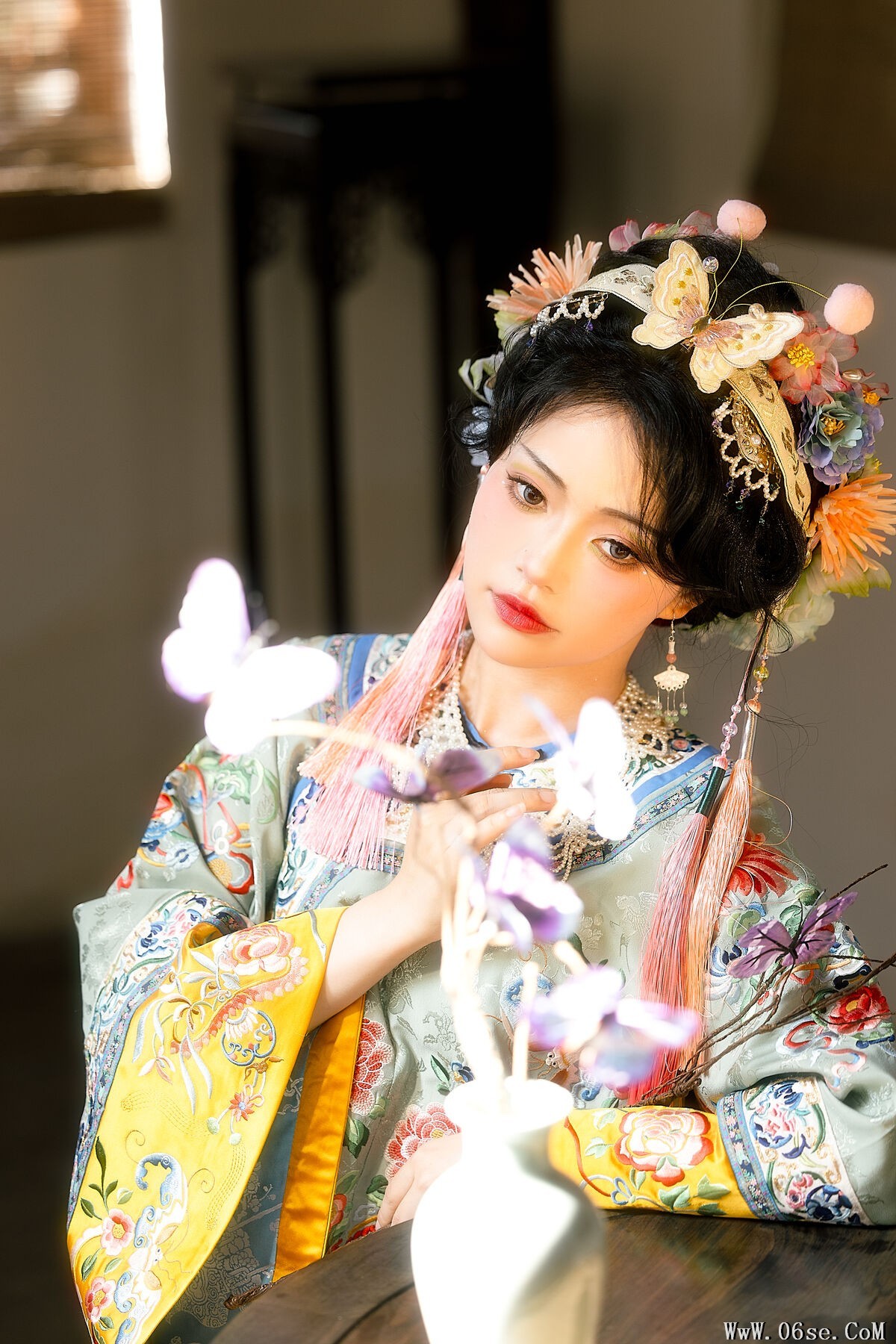 图片[7]-YiTuYu艺图语 Vol.7346 Yue Yue Er Yu Shi[21P]-六色网