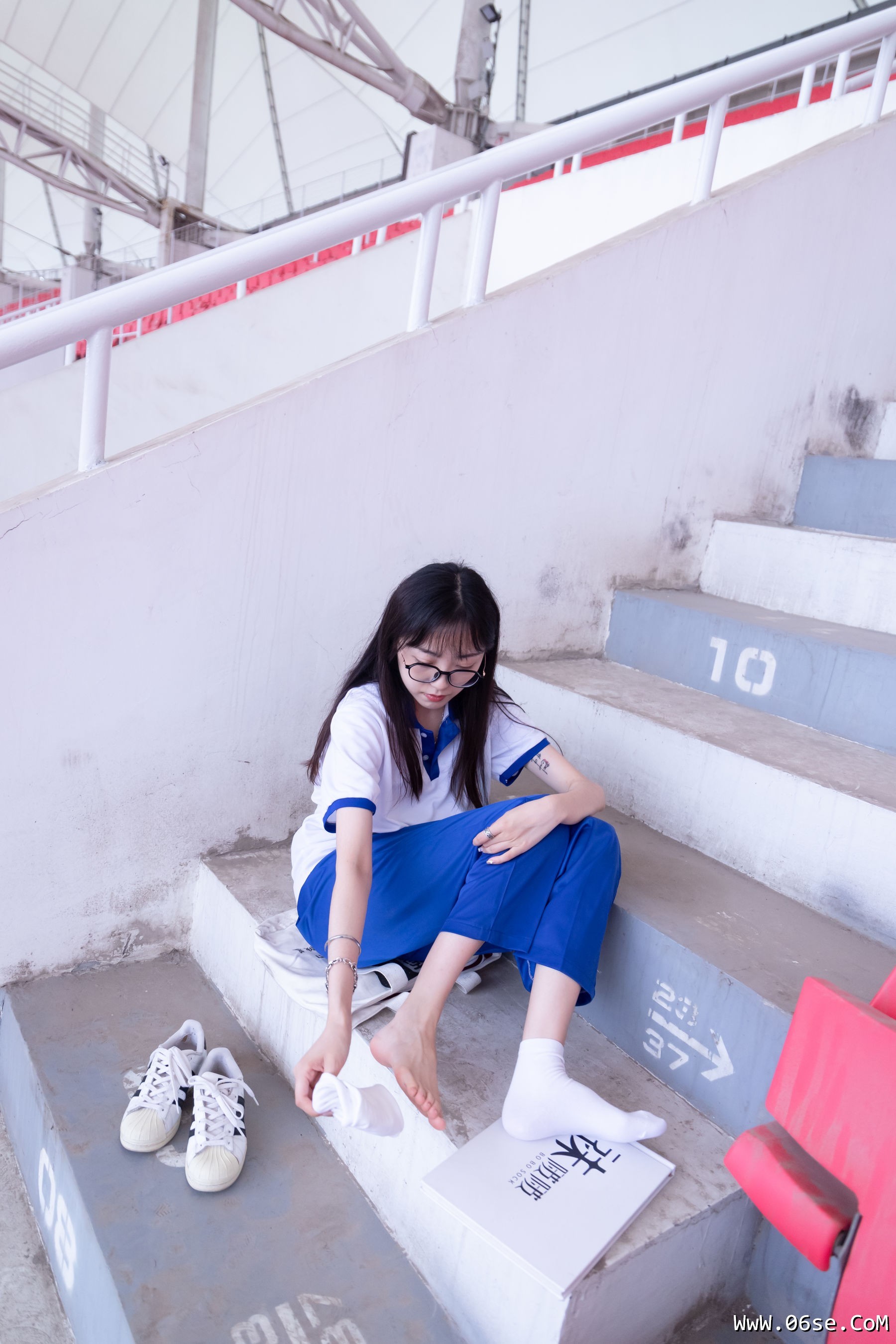 图片[95]-BoBoSocks袜啵啵 No.002 稚予-校服、贝壳头、白棉袜、裸足[139P]-六色网