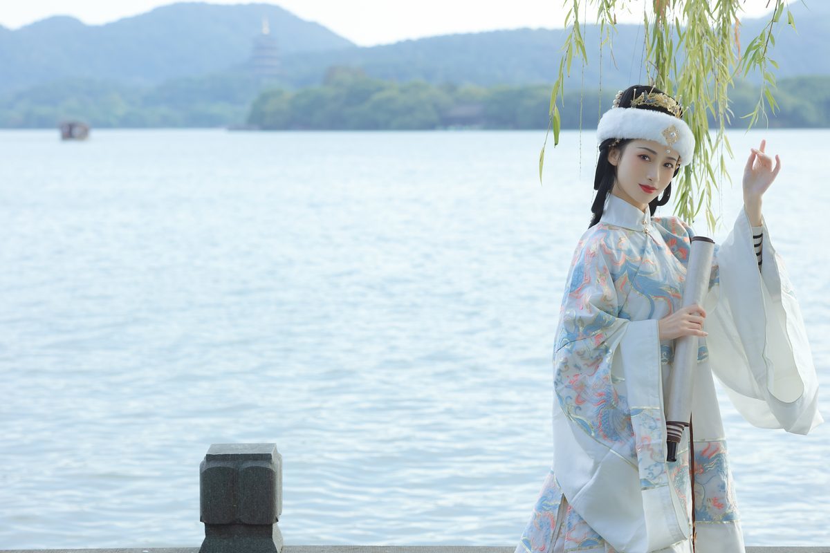 图片[21]-YiTuYu艺图语 Vol.3724 Mou Xiao Yao[53P]-六色网