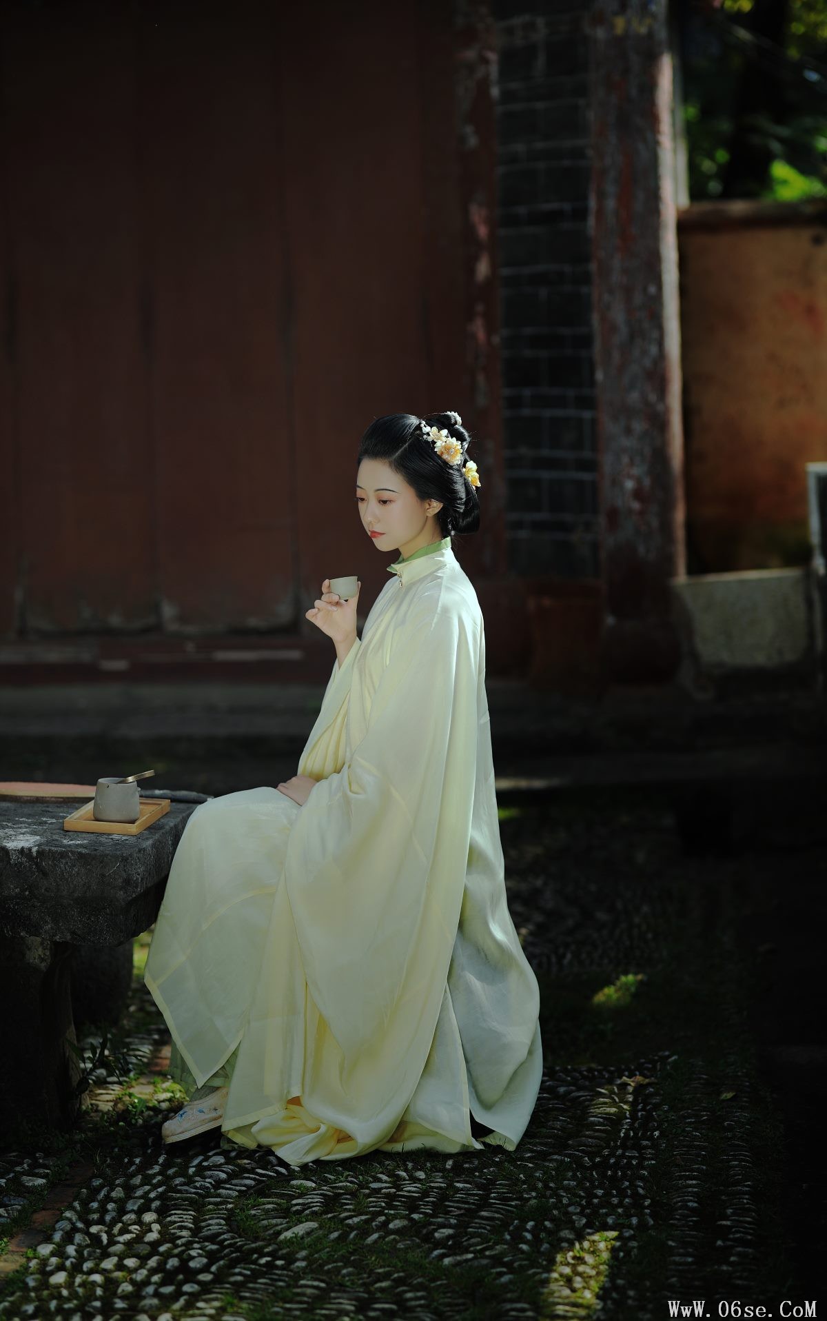 图片[22]-YiTuYu艺图语 Vol.3099 YunFleur[41P]-六色网