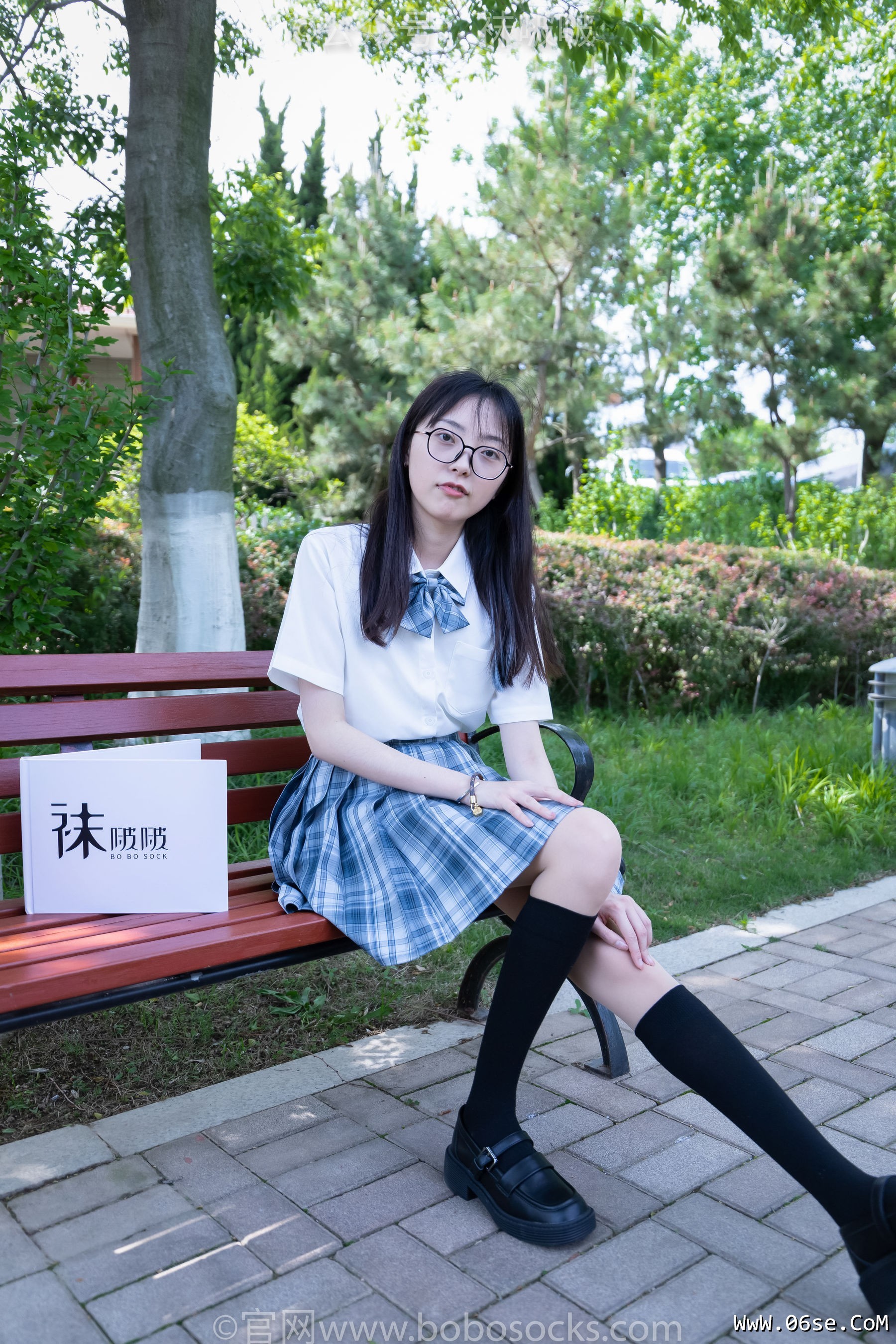 图片[13]-BoBoSocks袜啵啵 No.007 稚予-JK制服、皮鞋、黑色中筒棉袜、肉丝[143P]-六色网