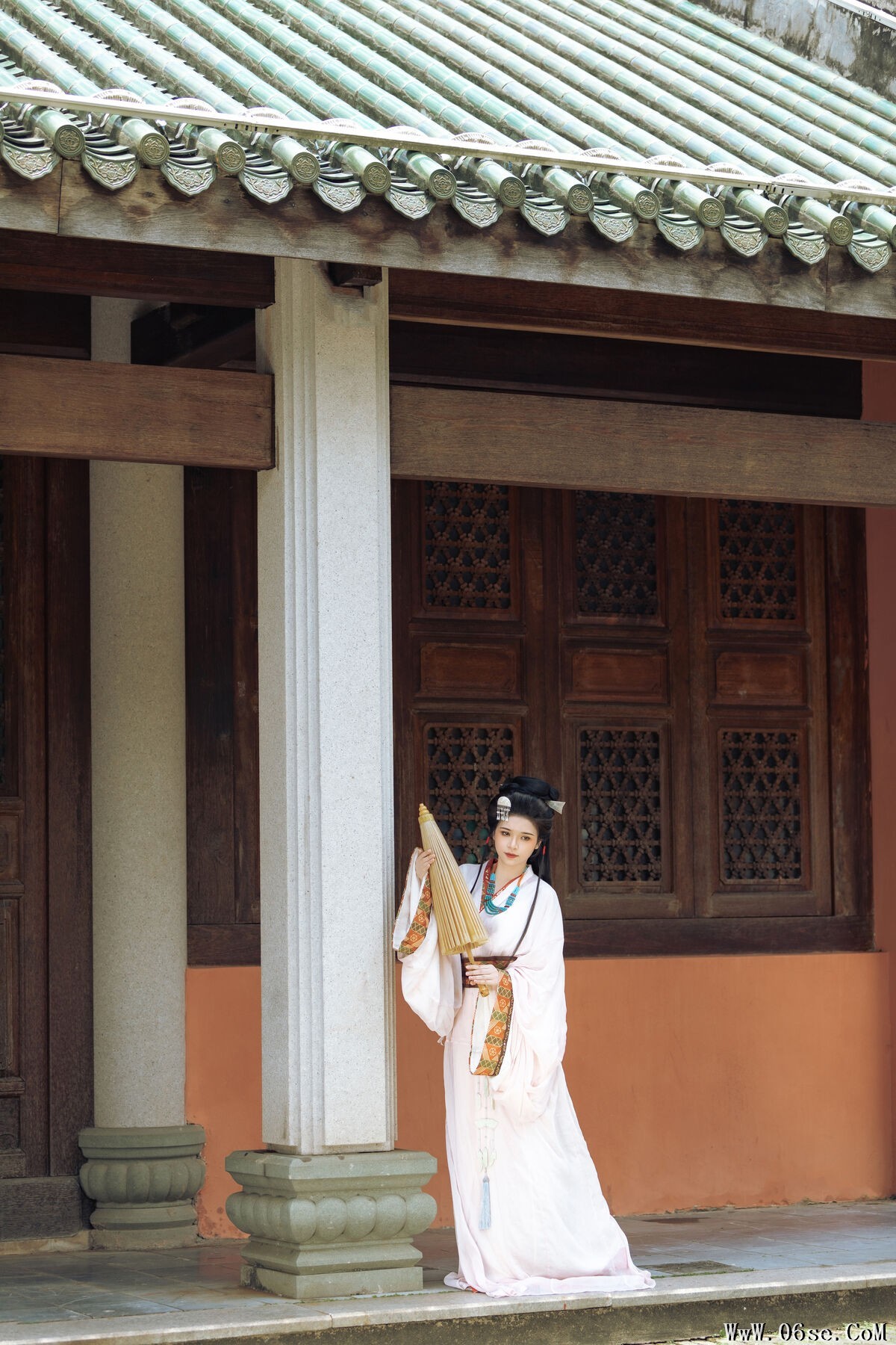 图片[21]-YiTuYu艺图语 Vol.7799 Qing Qing[25P]-六色网