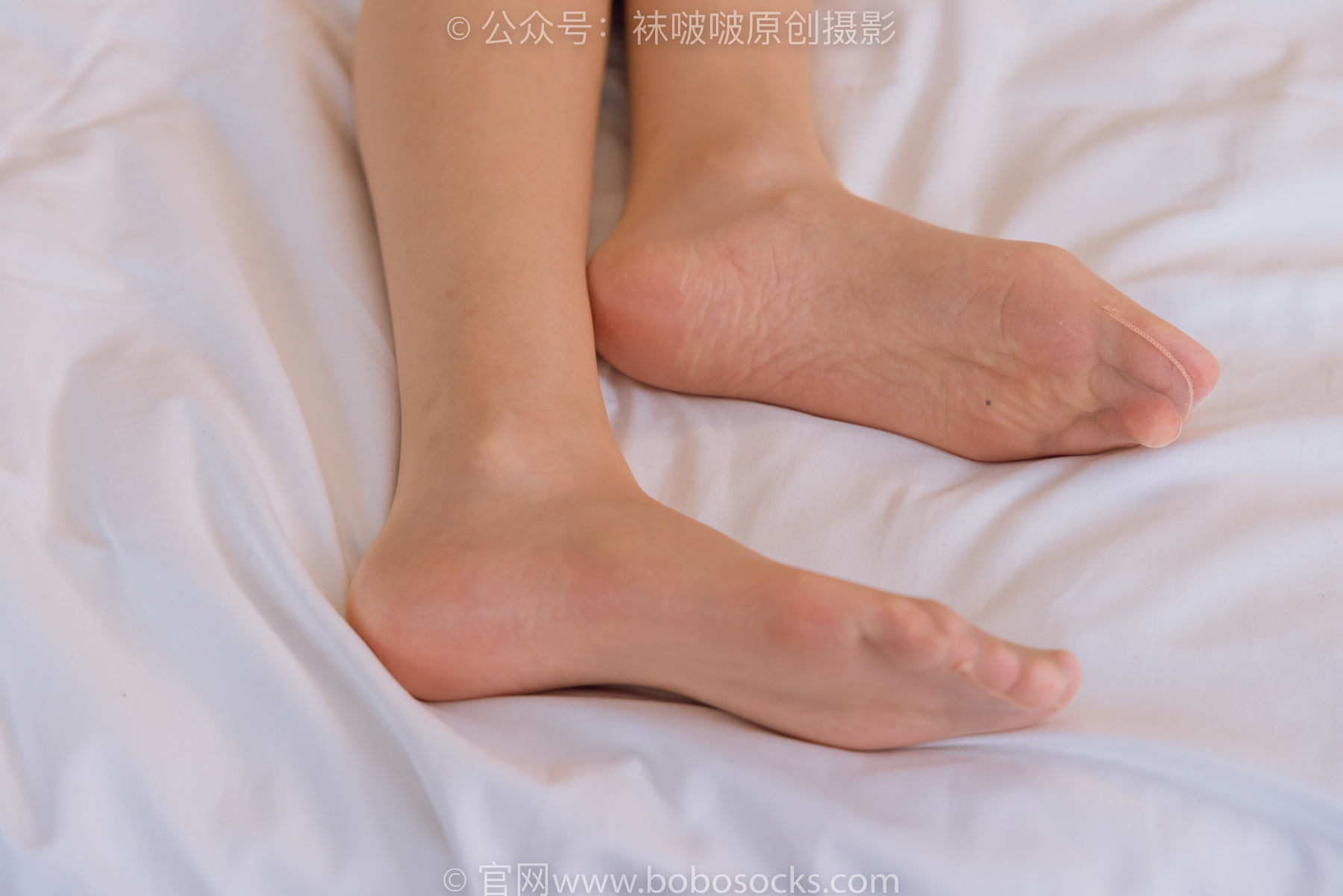 图片[45]-BoBoSocks袜啵啵 No.230 小甜豆-两双高跟鞋、板鞋、油亮肉丝、油亮白丝[150P]-六色网
