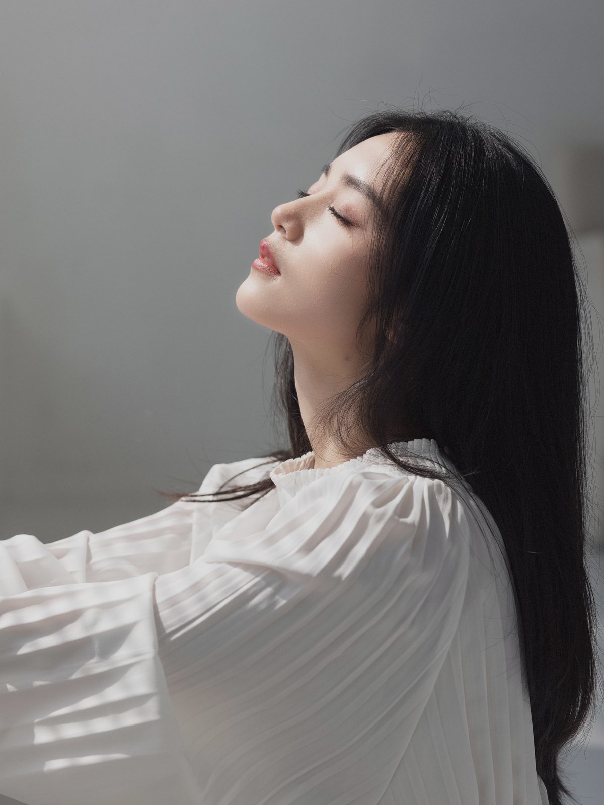 图片[22]-YiTuYu艺图语 Vol.3712 Yu Wen[49P]-六色网
