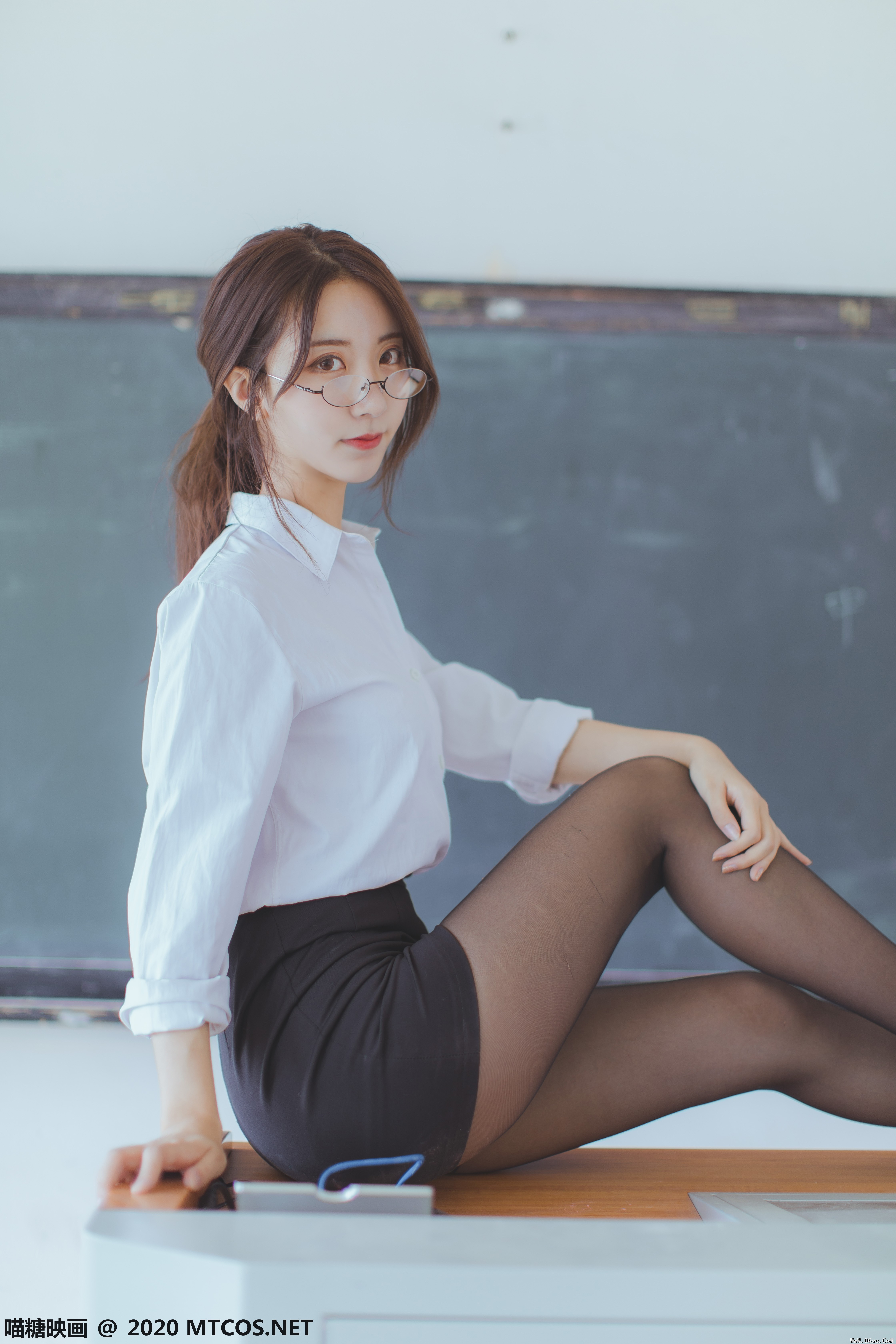 图片[11]-喵糖映画 VOL.282 OL制服 [29P-217MB]-六色网