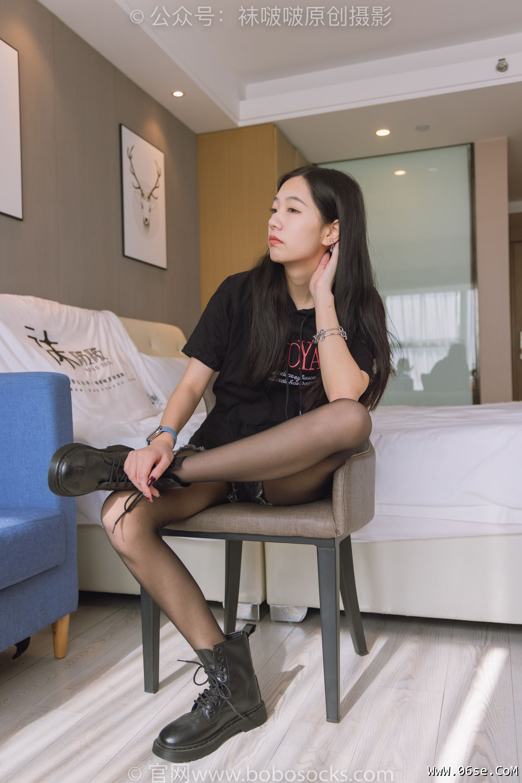 图片[123]-BoBoSocks袜啵啵 No.203 三双靴子、黑丝、网袜[144P]-六色网