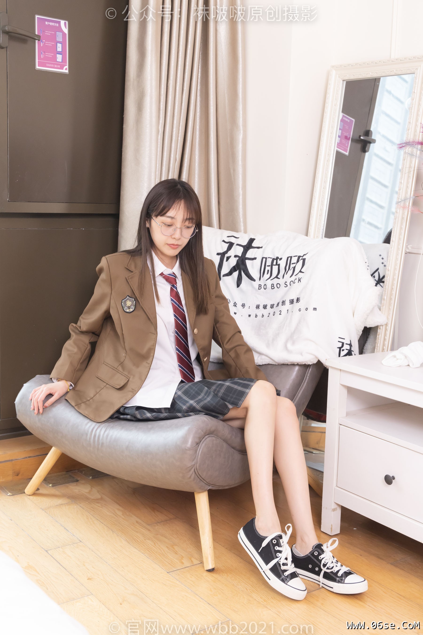图片[42]-BoBoSocks袜啵啵 No.370 稚予 -板鞋、白棉袜、灰色棉船袜[140P]-六色网
