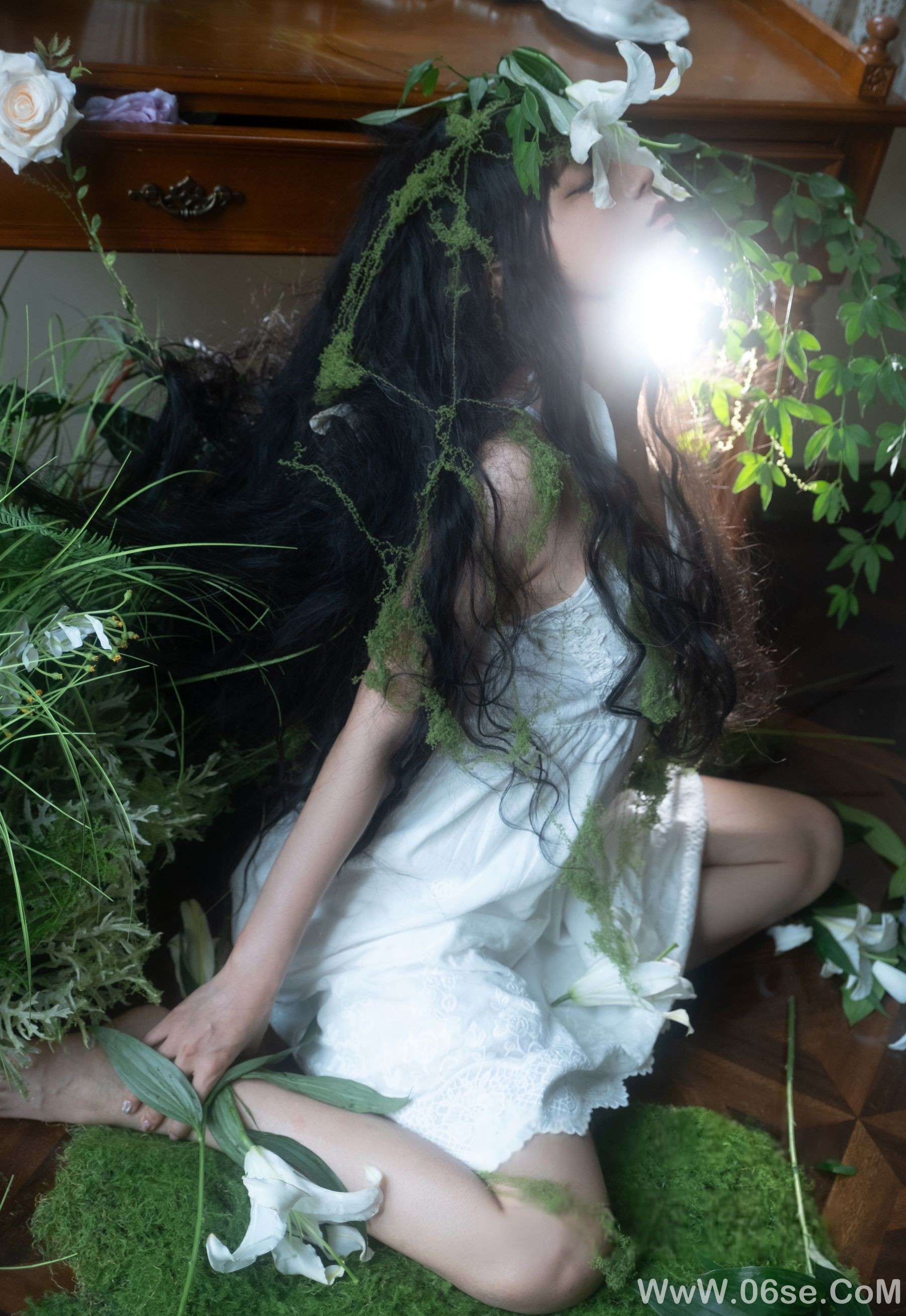图片[25]-动漫博主蠢沫沫 – 白吊带[36P]-六色网