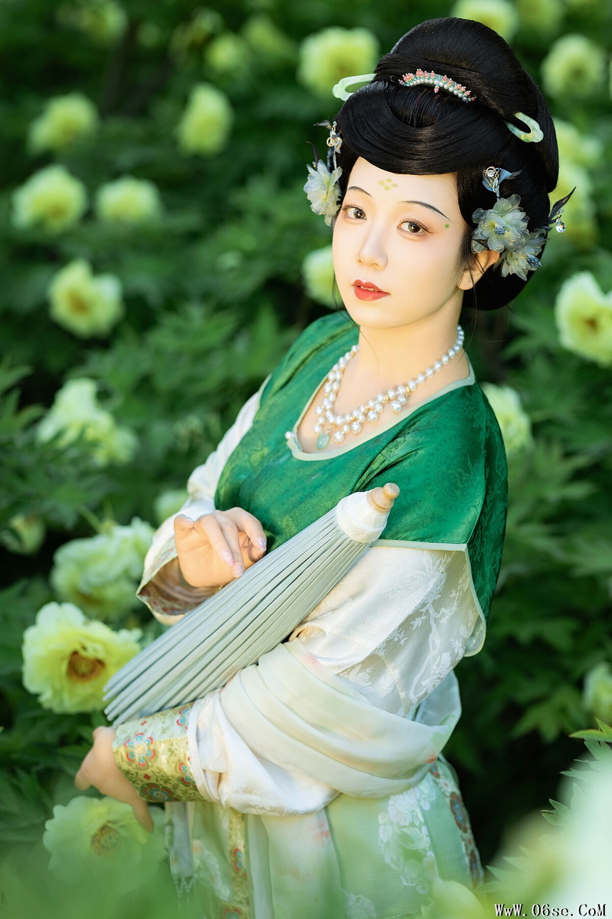 YiTuYu艺图语 Vol.7360 Hu Tu Tu Tu Tu Tu[35P]-六色网